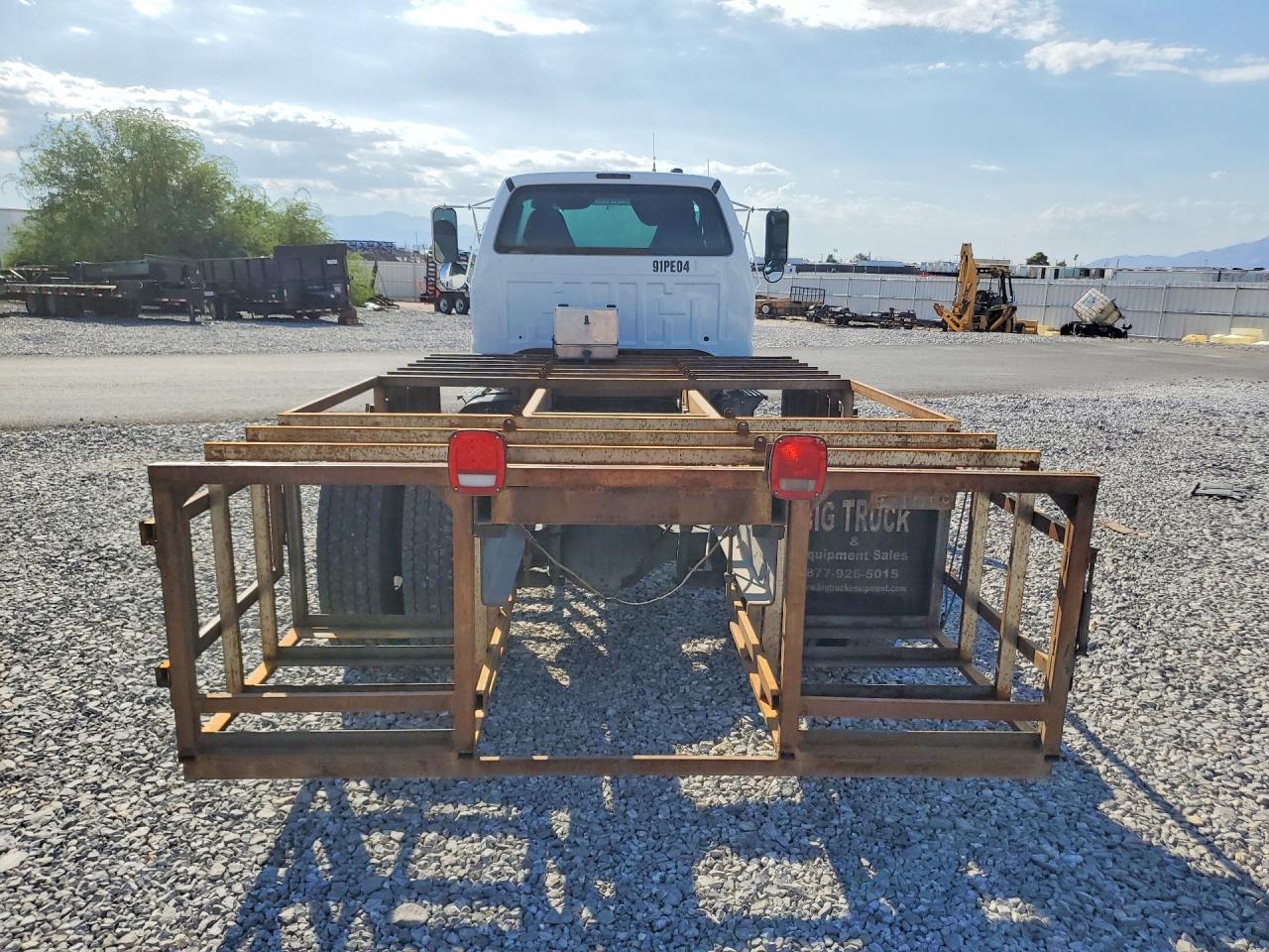 2008 FORD F650