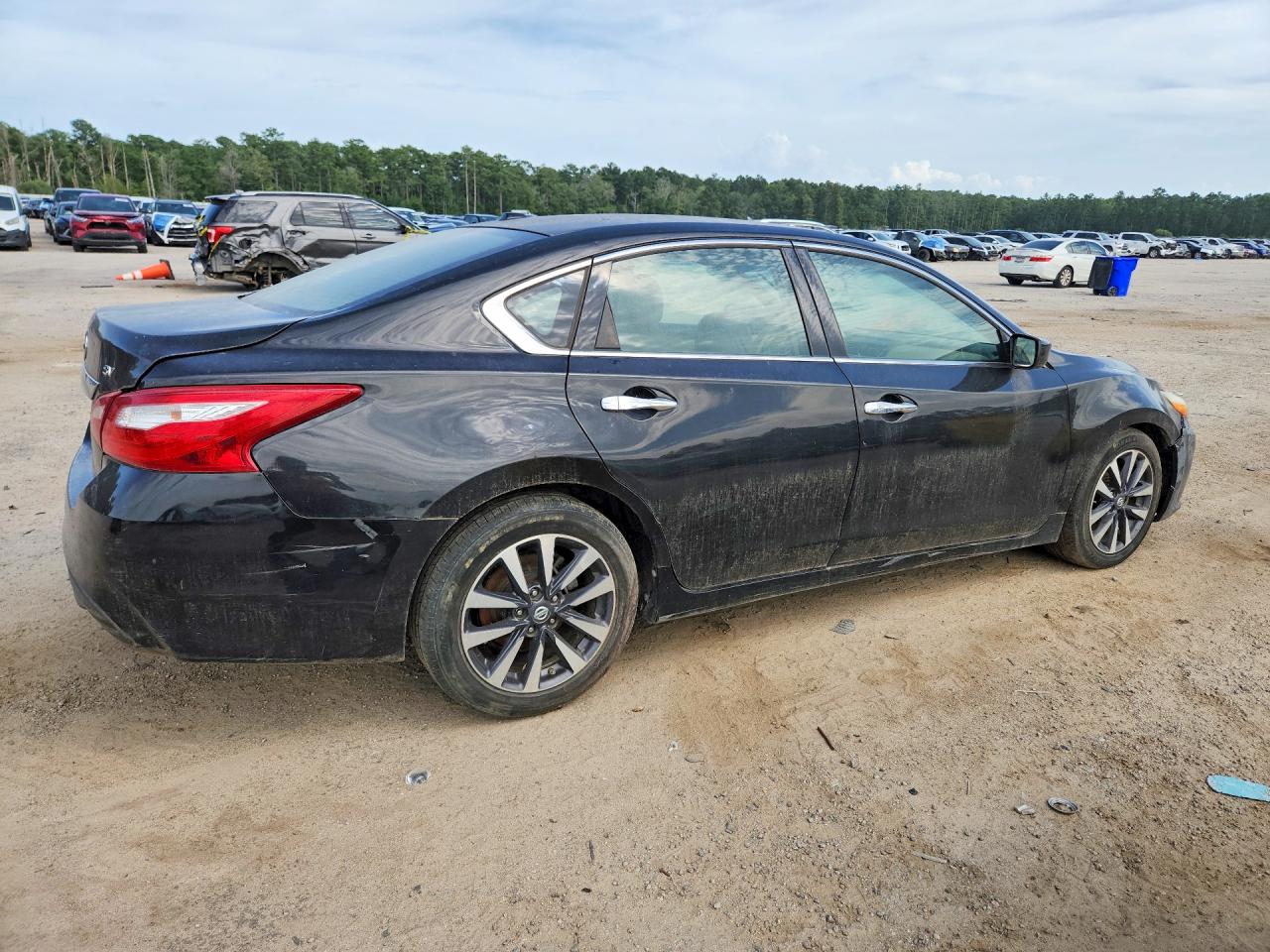 2017 NISSAN ALTIMA