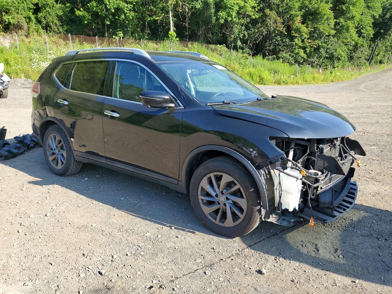 2016 NISSAN ROGUE