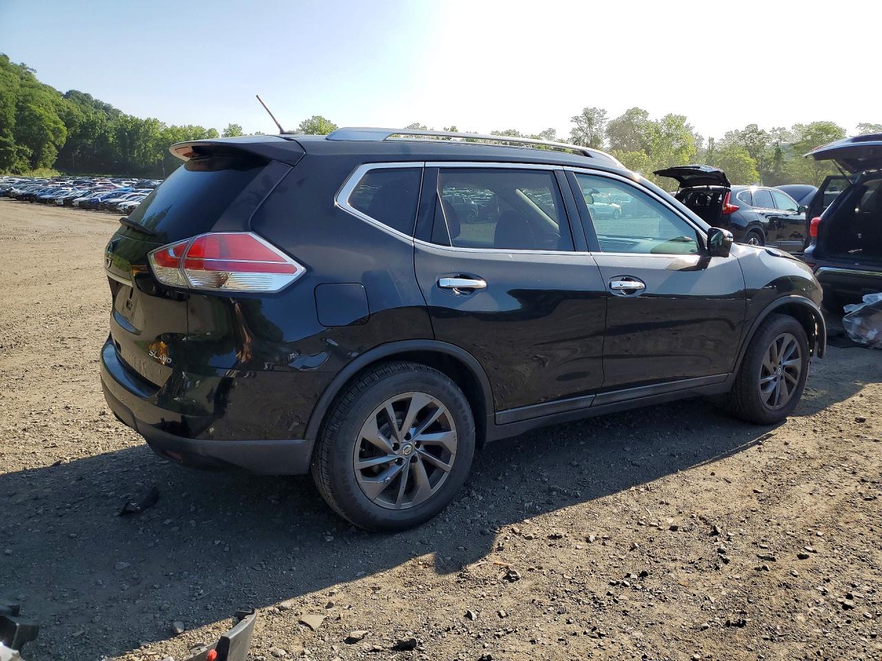 2016 NISSAN ROGUE