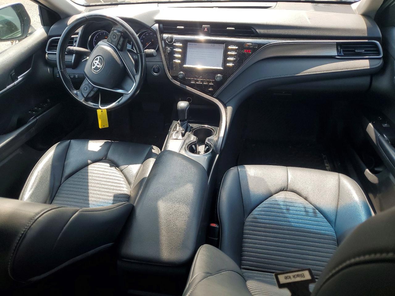 2019 TOYOTA CAMRY