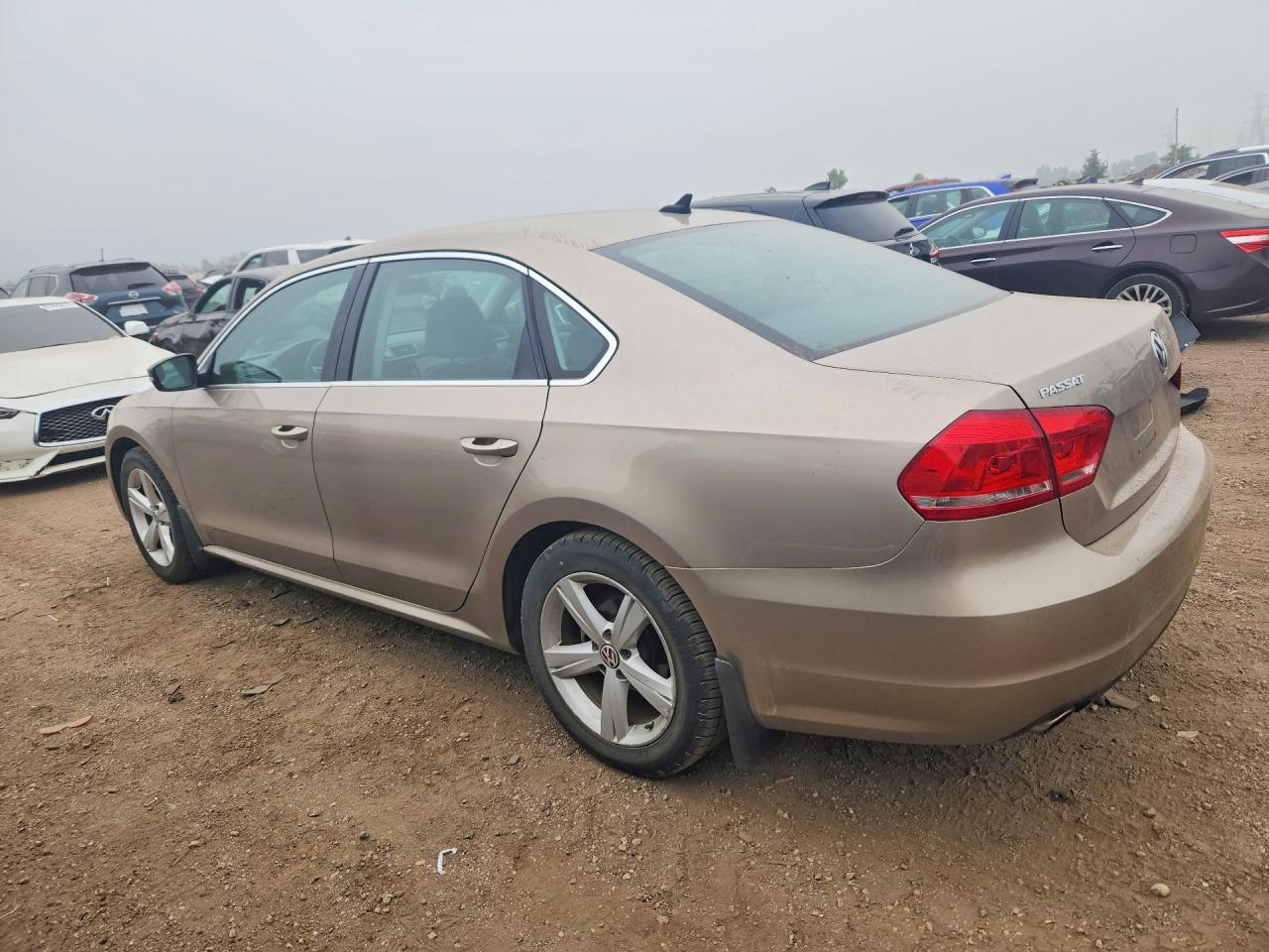 2015 VOLKSWAGEN PASSAT