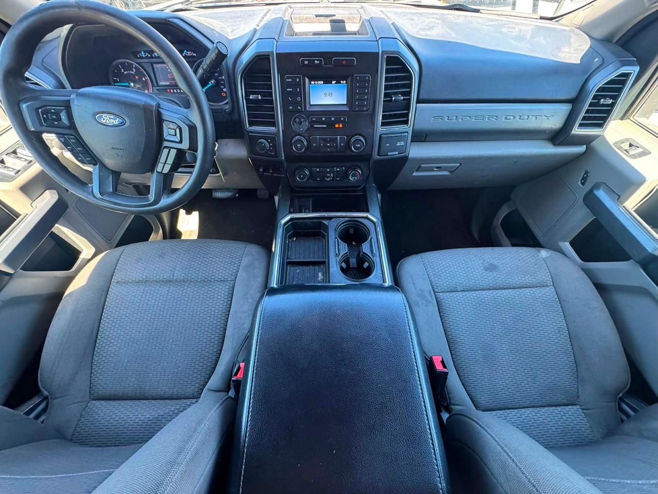 2022 FORD F350