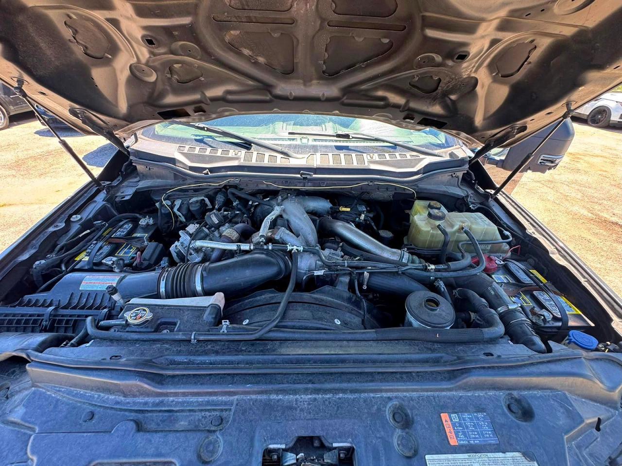 2022 FORD F350