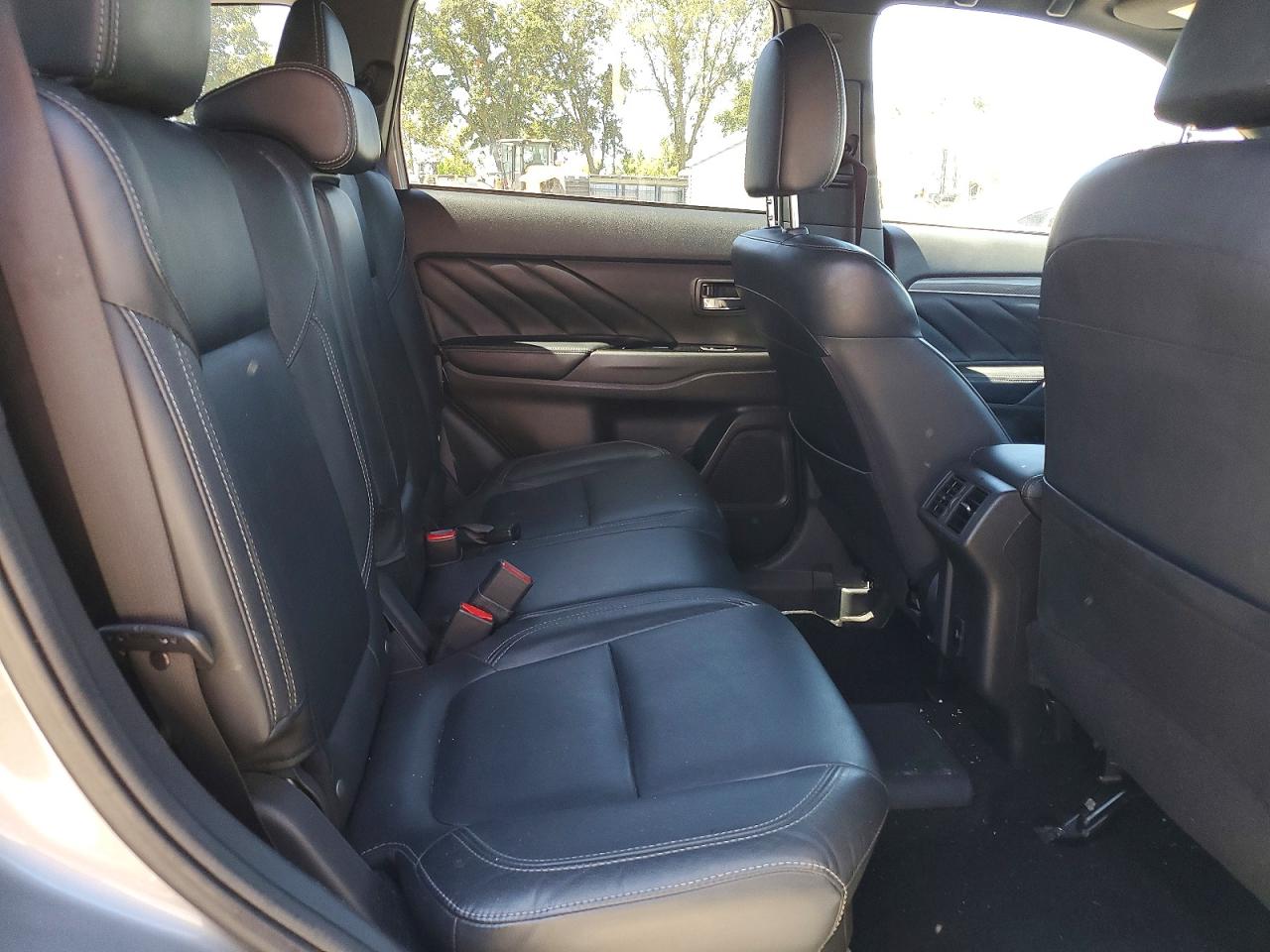 2022 MITSUBISHI OUTLANDER