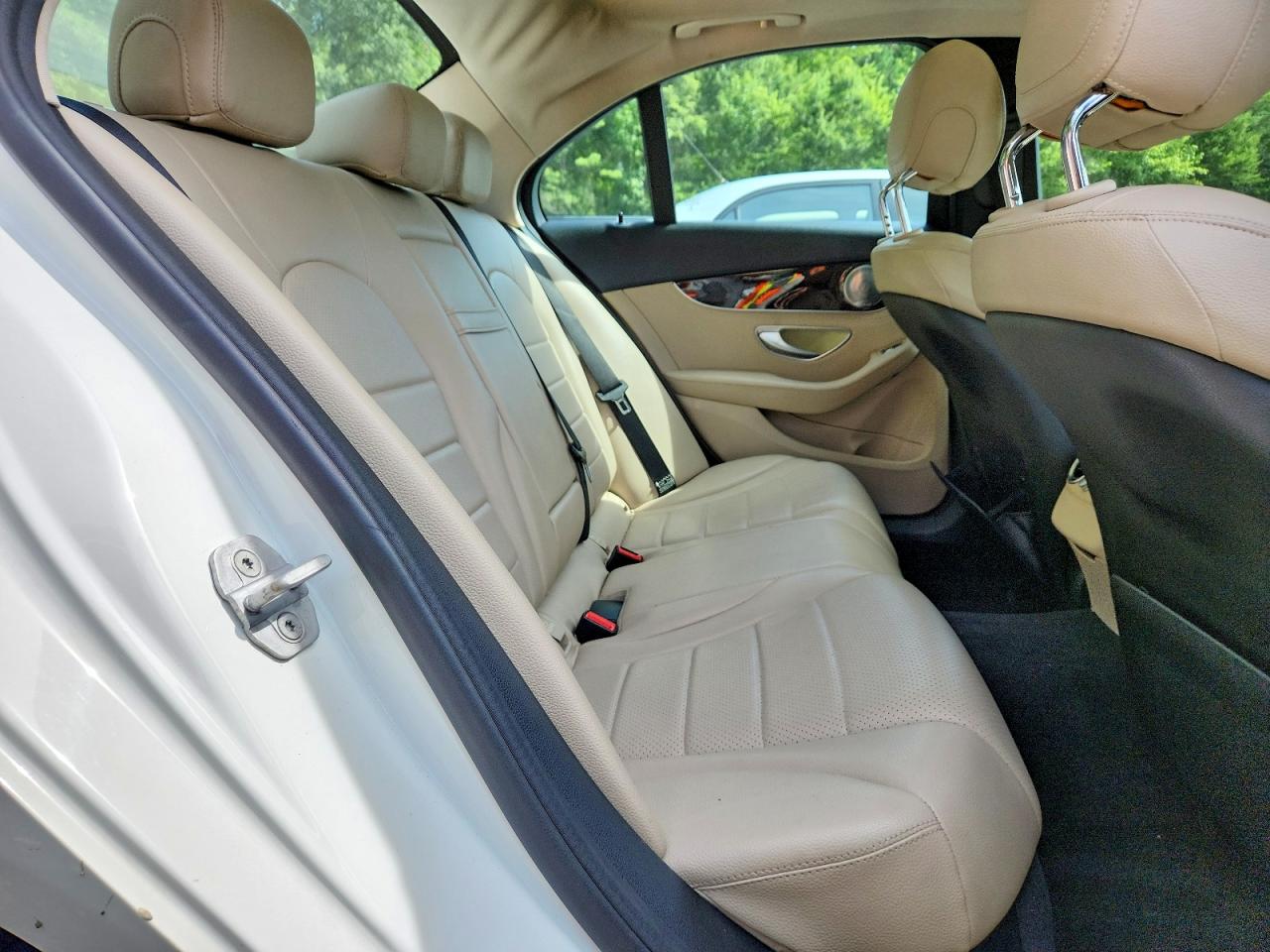 2015 MERCEDES-BENZ C-CLASS