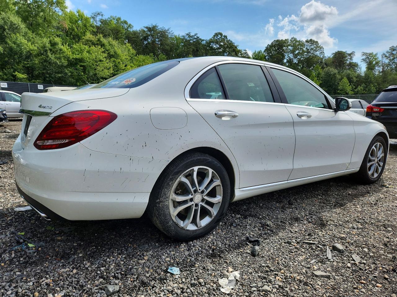 2015 MERCEDES-BENZ C-CLASS