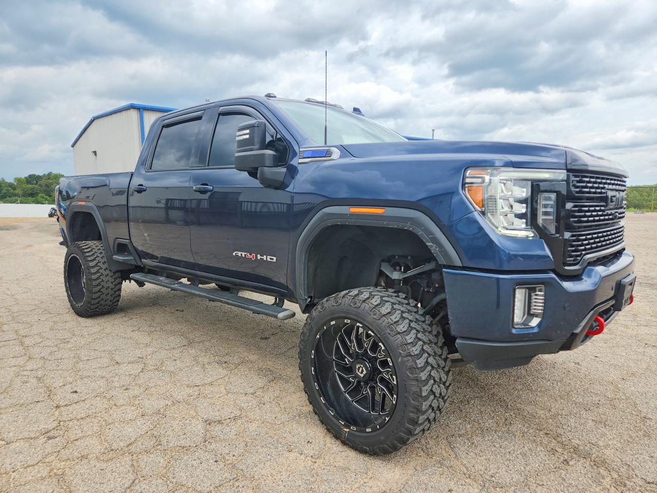 2021 GMC SIERRA