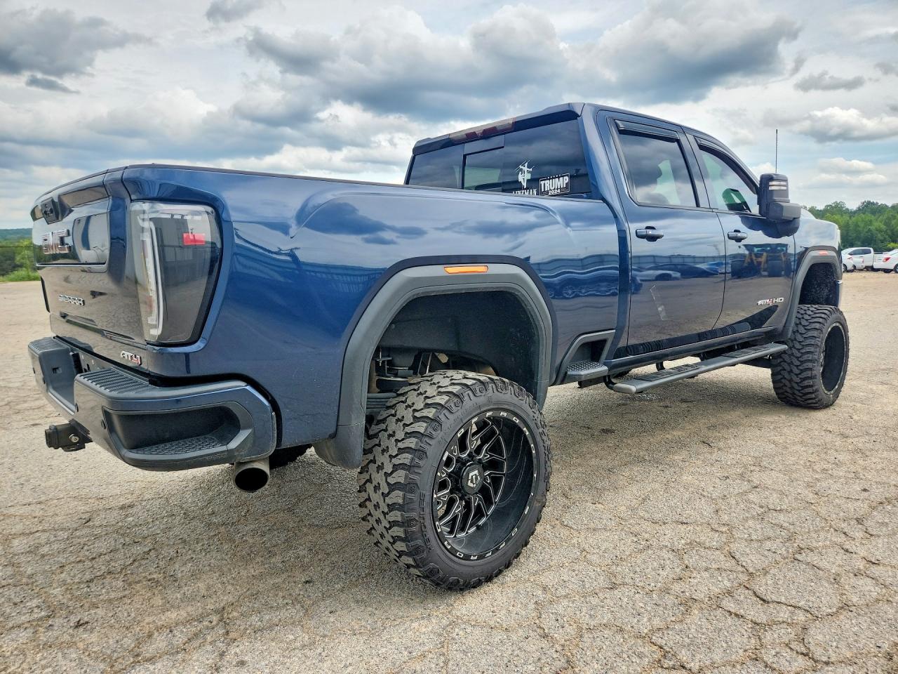 2021 GMC SIERRA