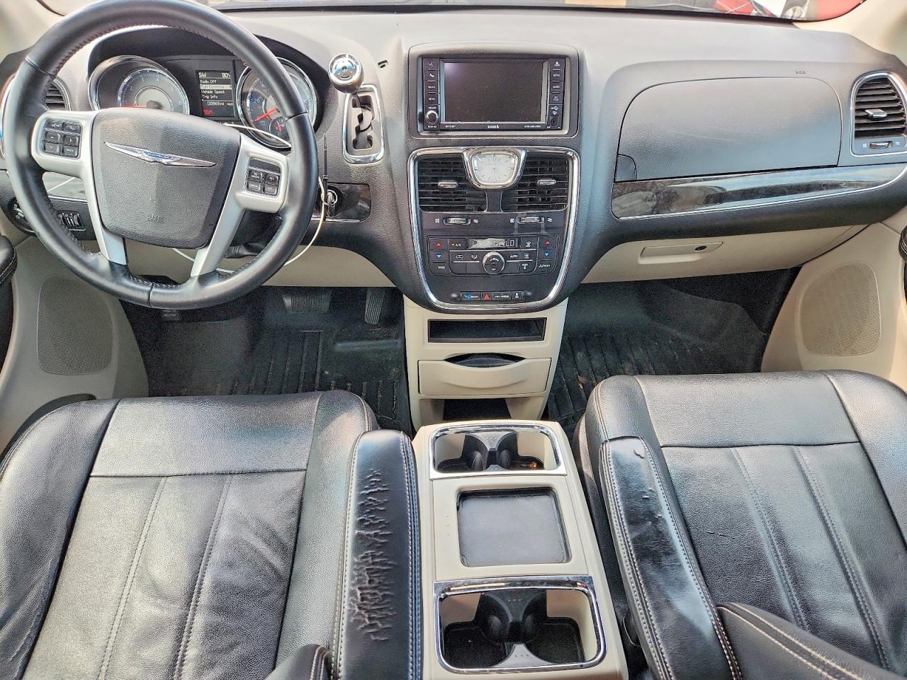 2016 CHRYSLER MINIVAN