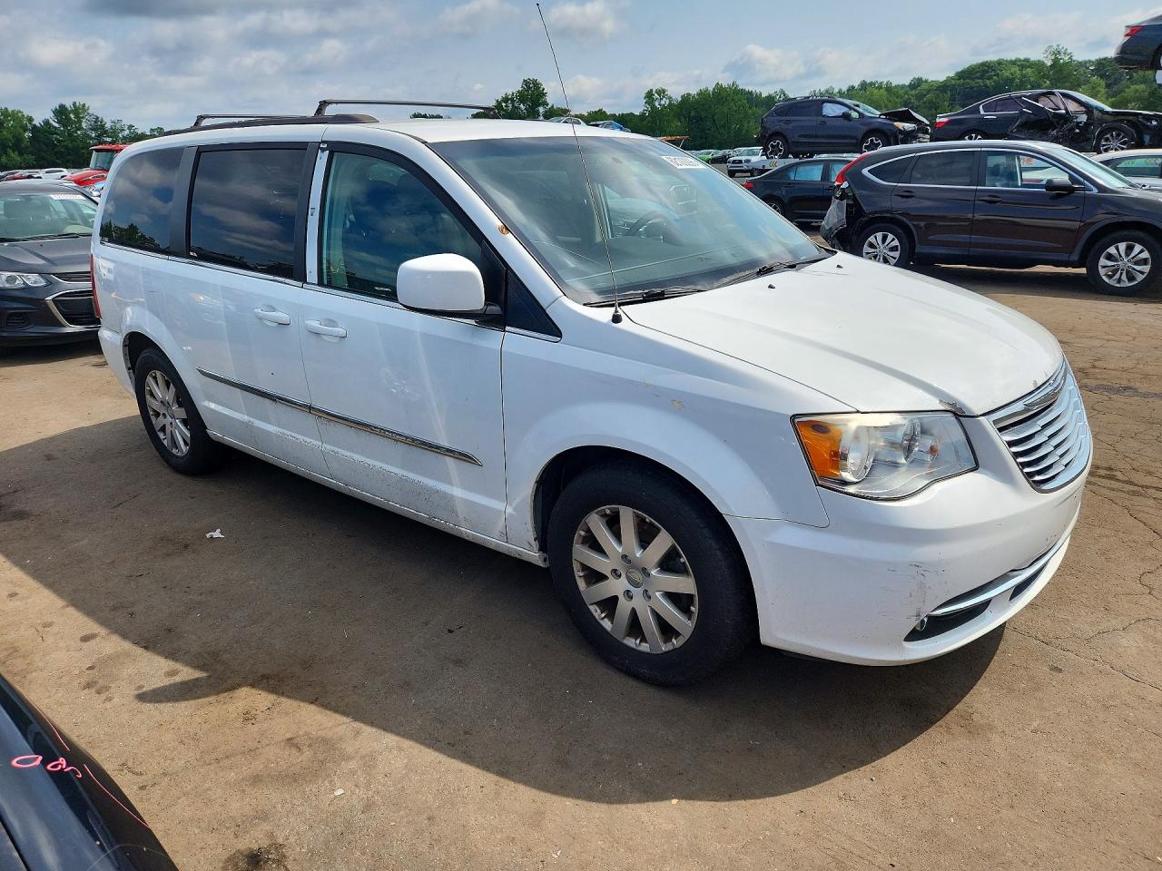 2016 CHRYSLER MINIVAN