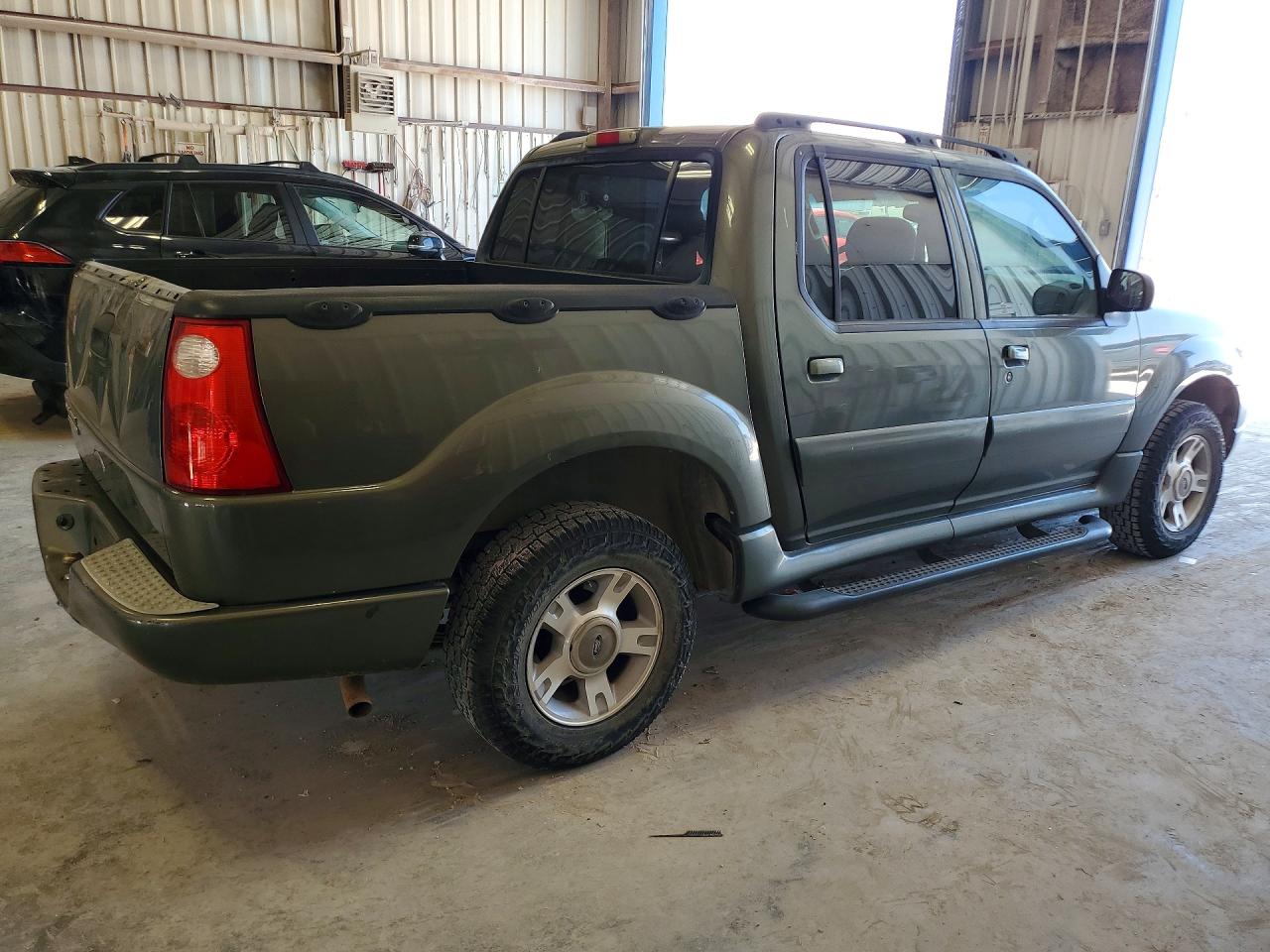 2004 FORD EXPLORER