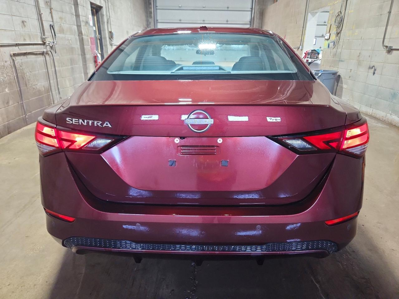 2025 NISSAN SENTRA