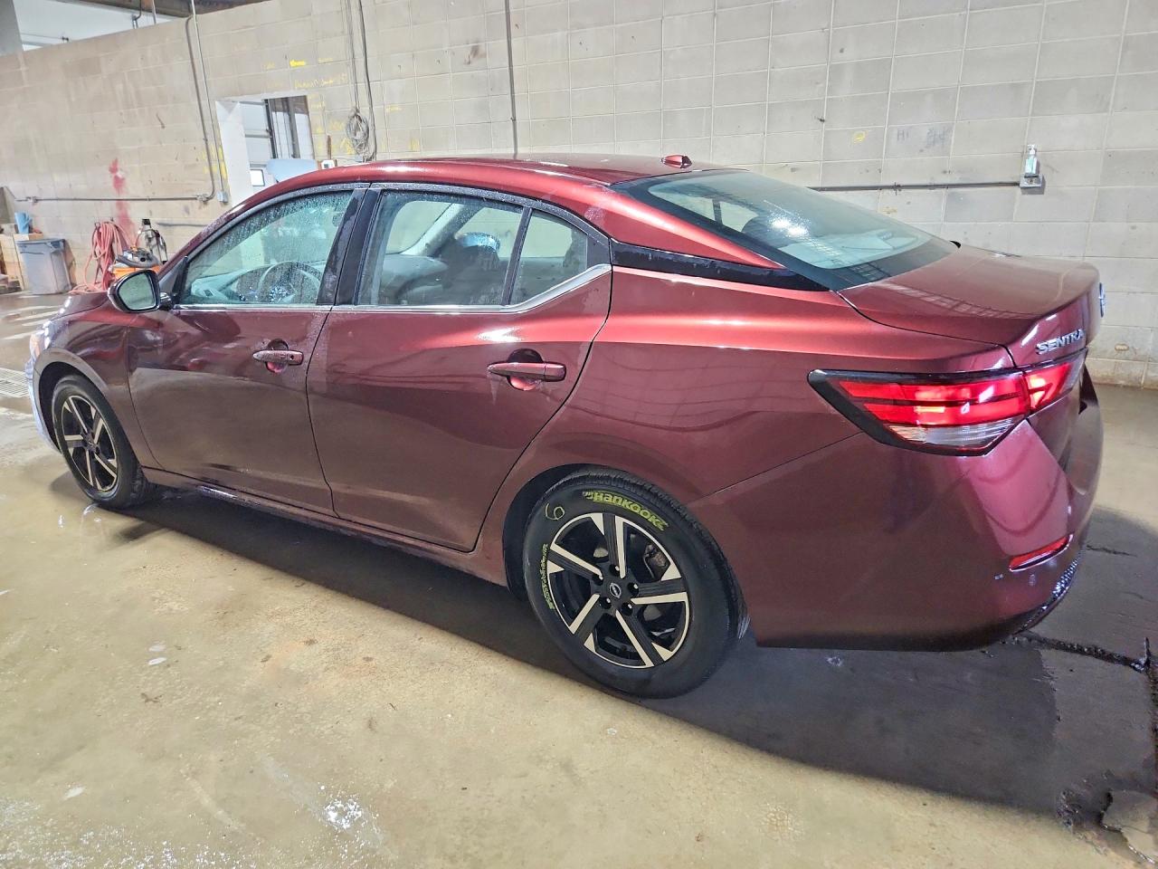 2025 NISSAN SENTRA