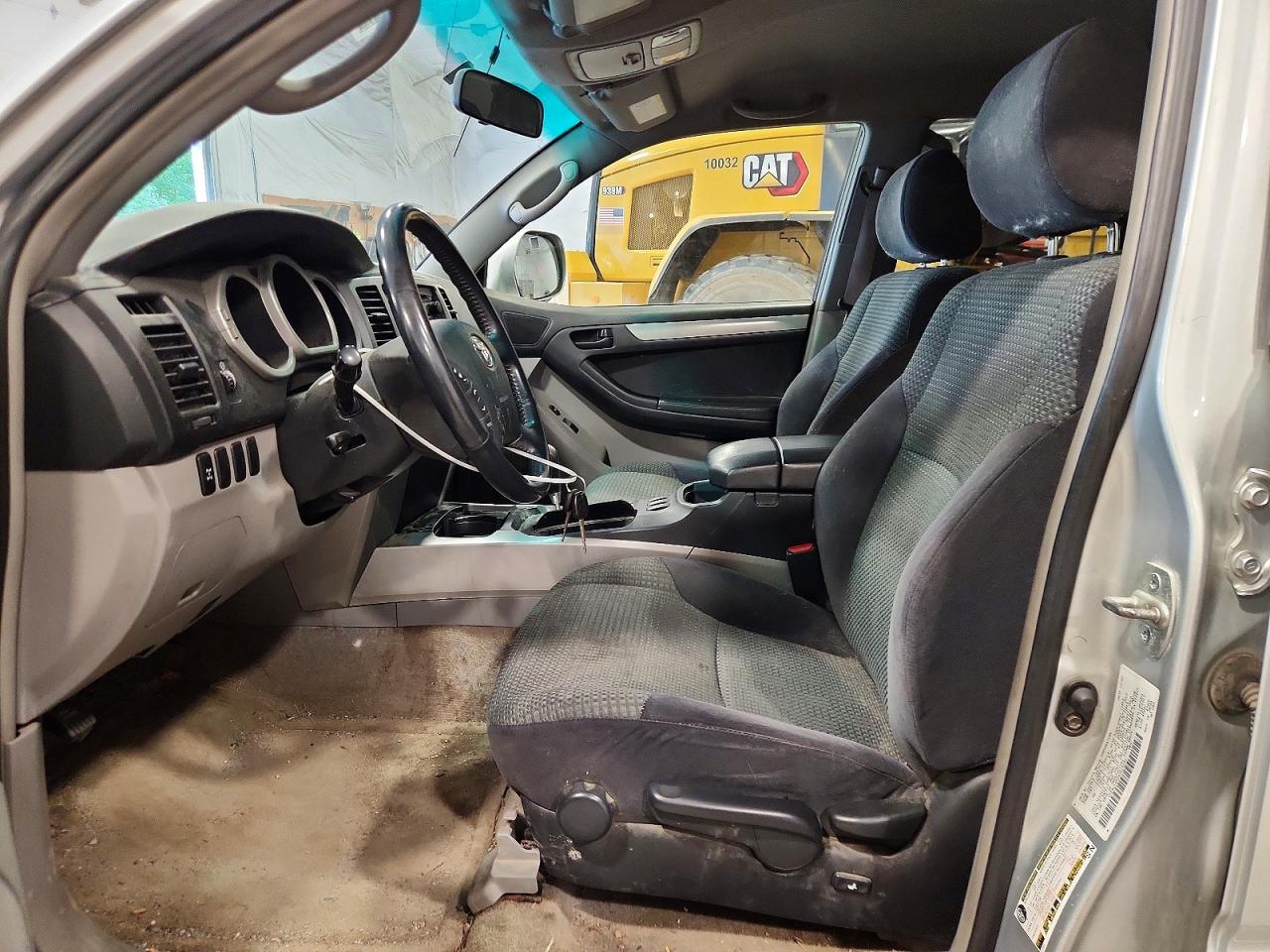 2004 TOYOTA 4RUNNER