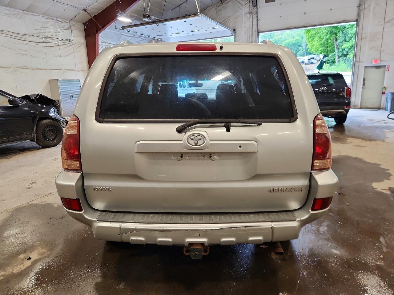 2004 TOYOTA 4RUNNER
