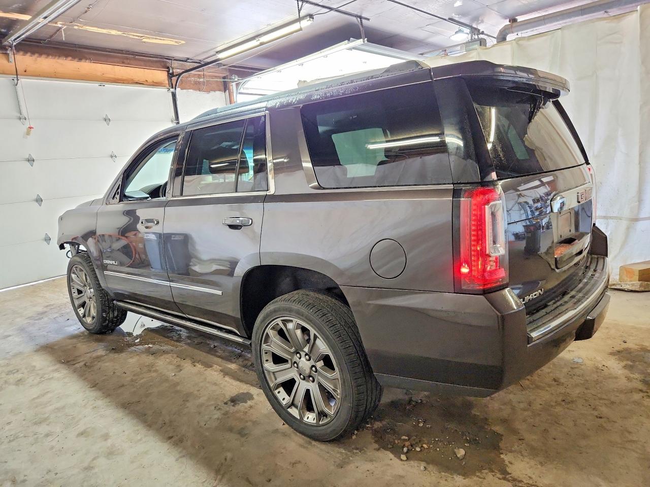 2015 GMC YUKON