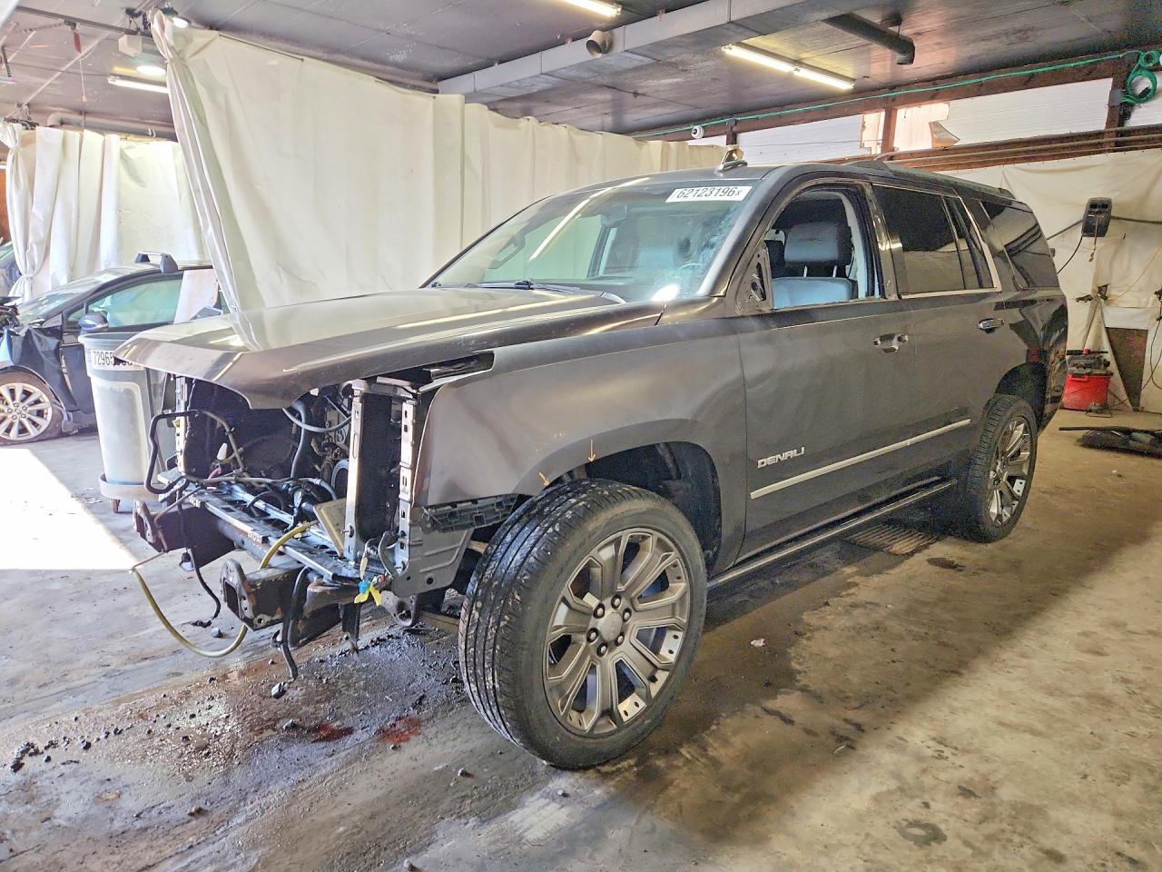 2015 GMC YUKON