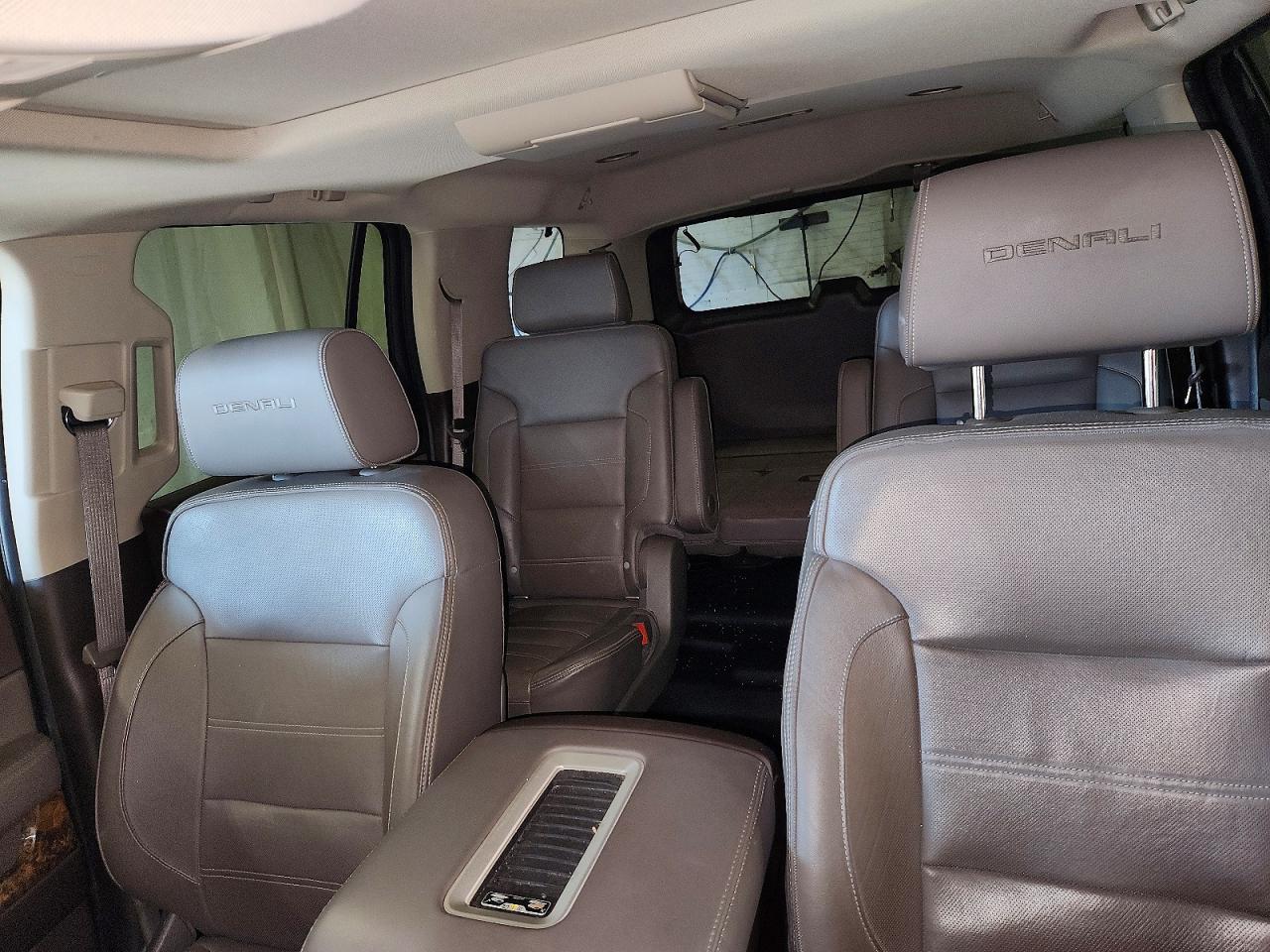 2015 GMC YUKON