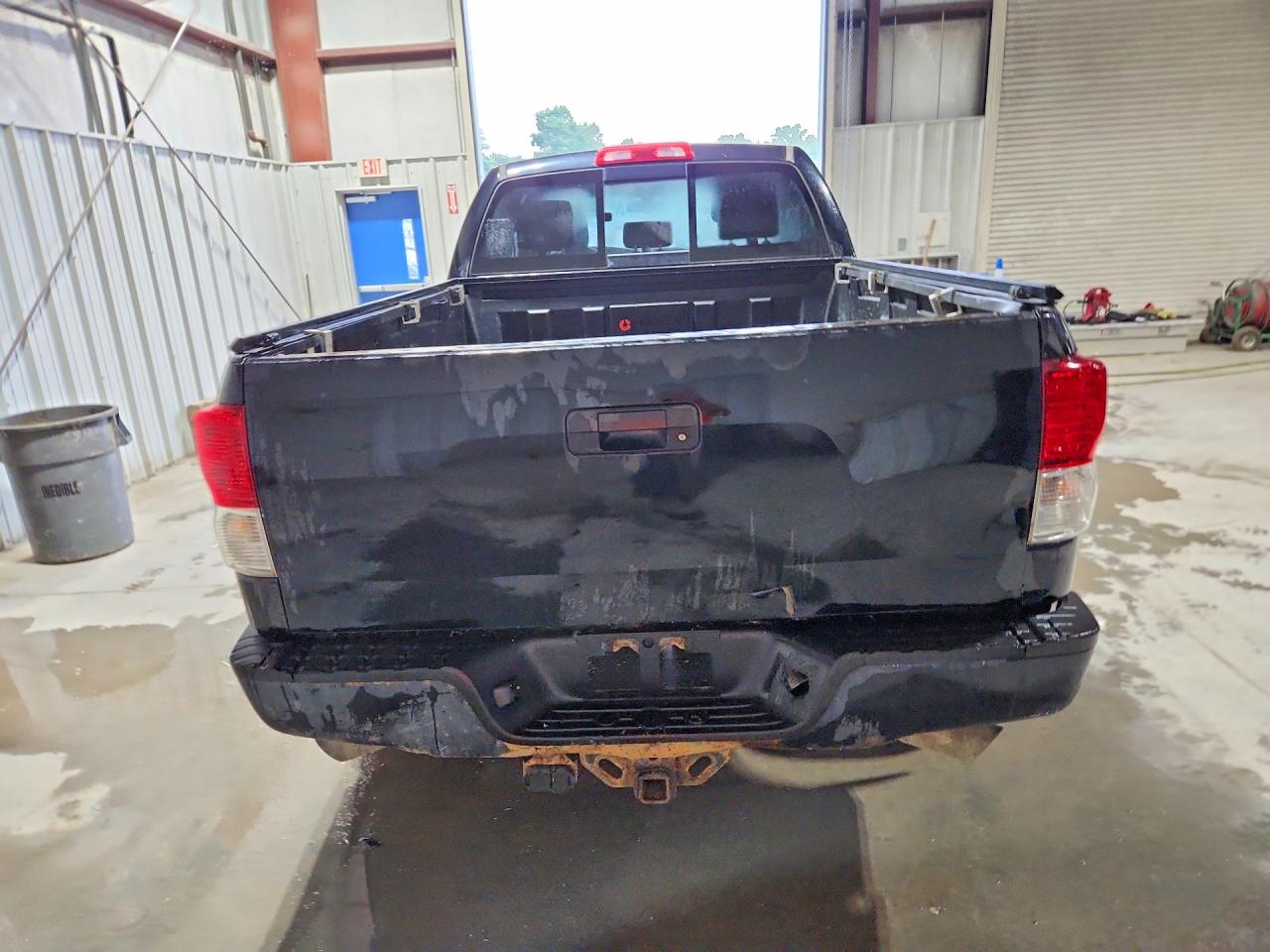 2010 TOYOTA TUNDRA