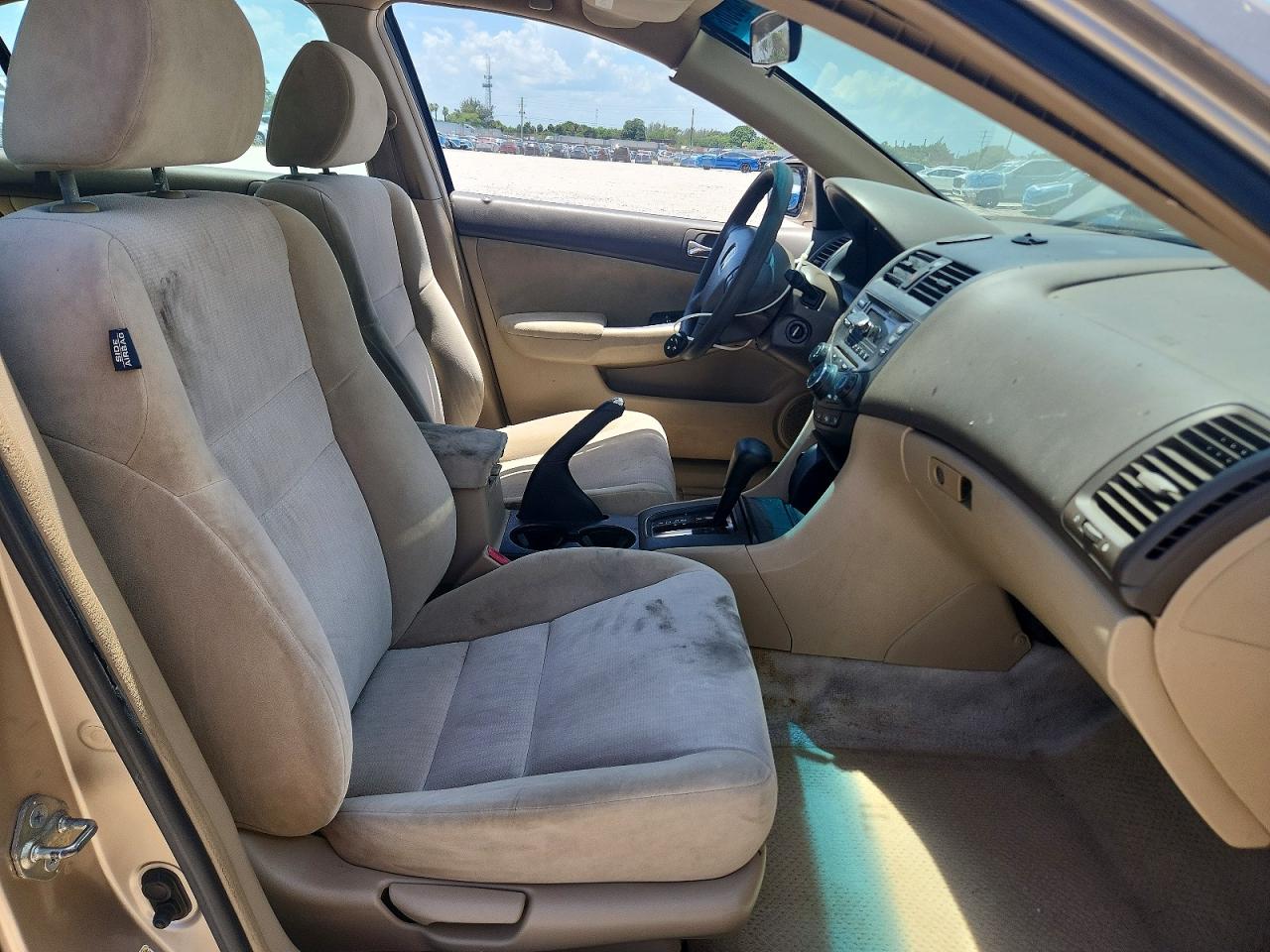 2004 HONDA ACCORD