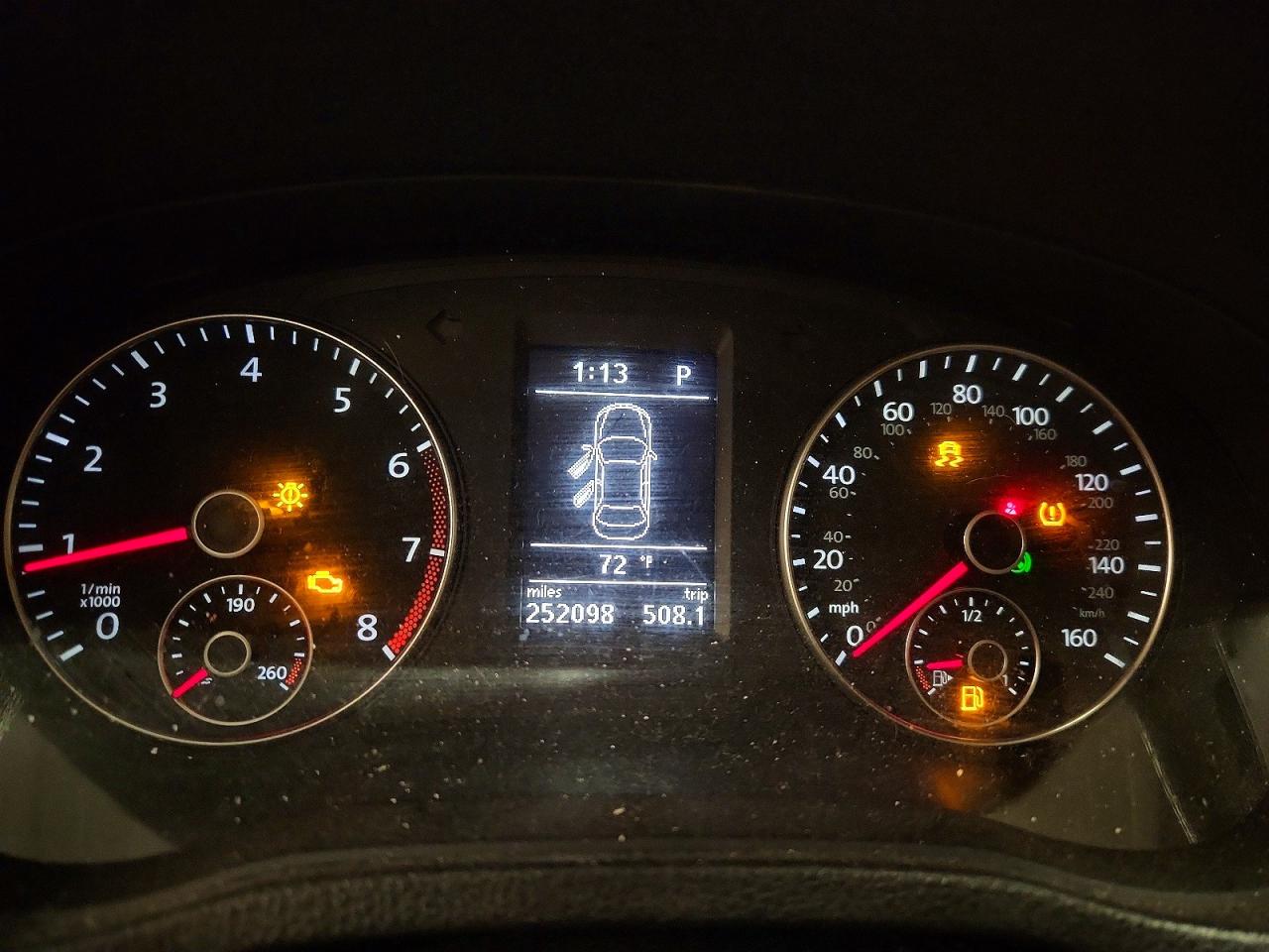2012 VOLKSWAGEN PASSAT