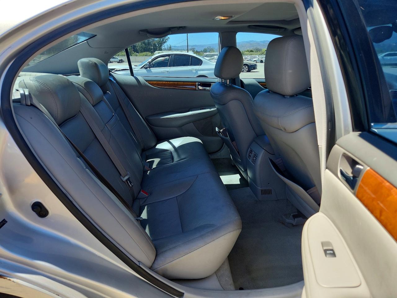 2005 LEXUS ES330