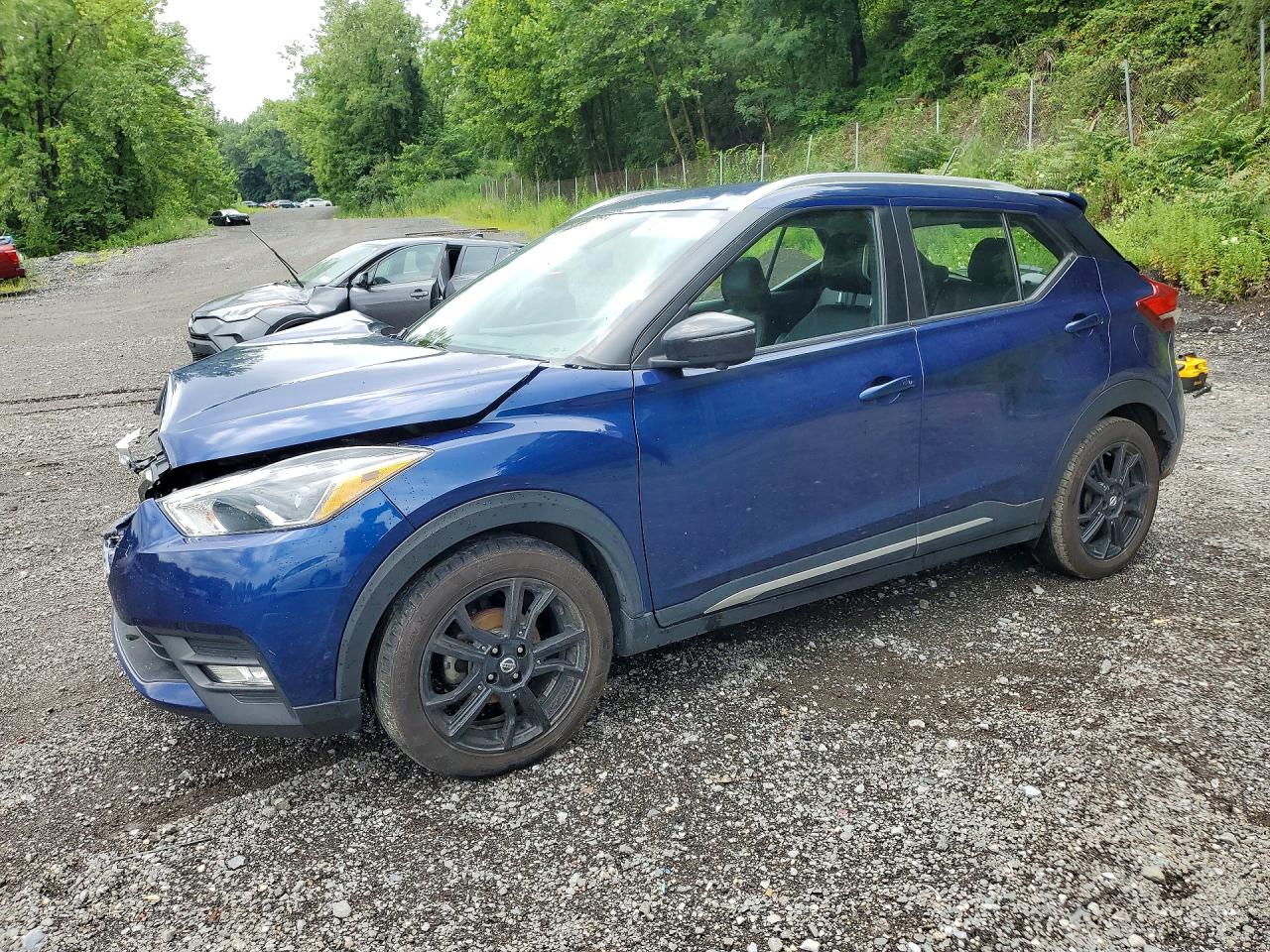 2019 NISSAN KICKS