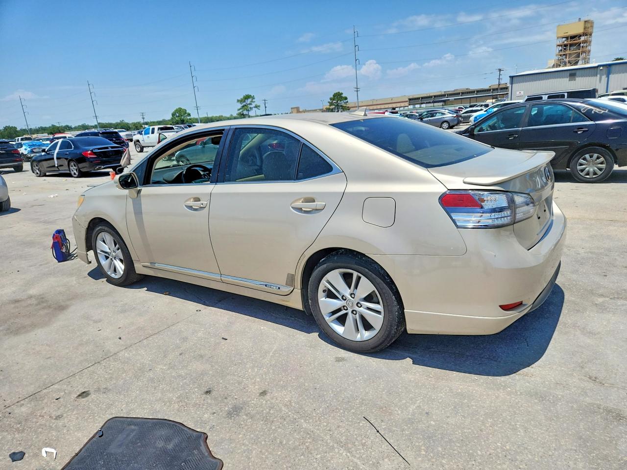 2011 LEXUS HS