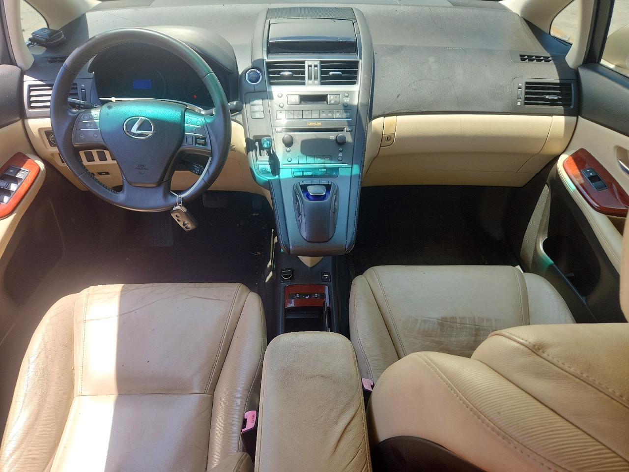 2011 LEXUS HS
