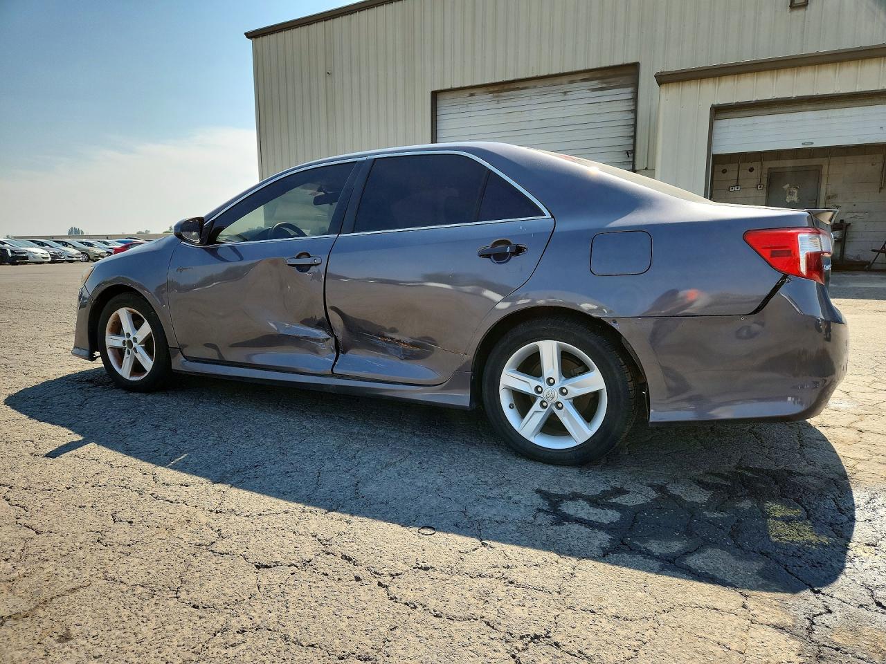 2013 TOYOTA CAMRY