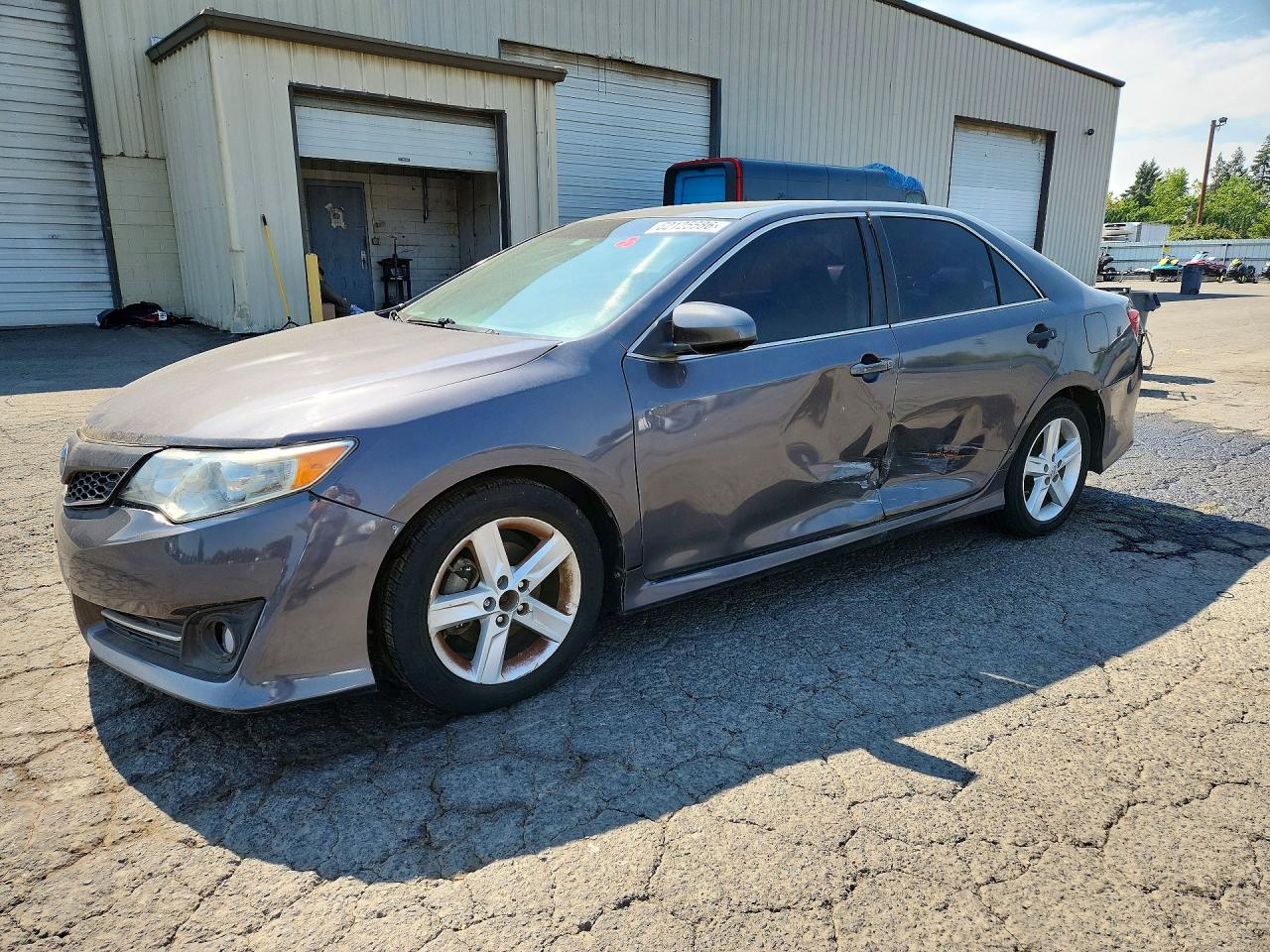 2013 TOYOTA CAMRY