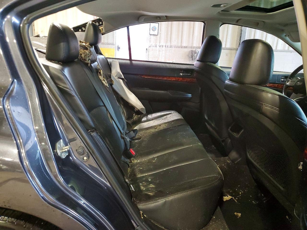 2011 SUBARU LEGACY