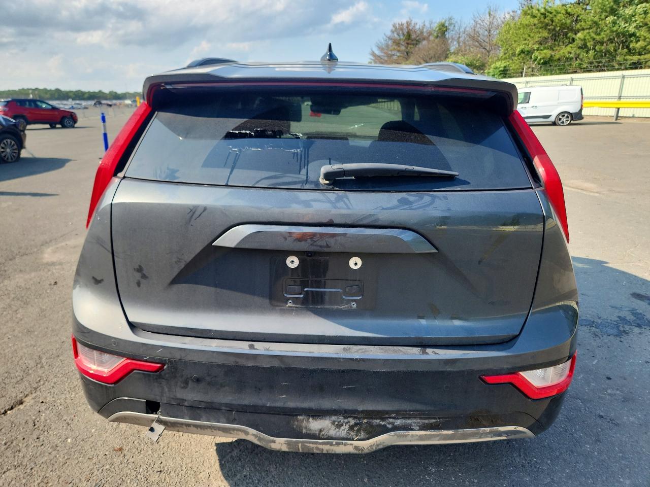 2023 KIA NIRO