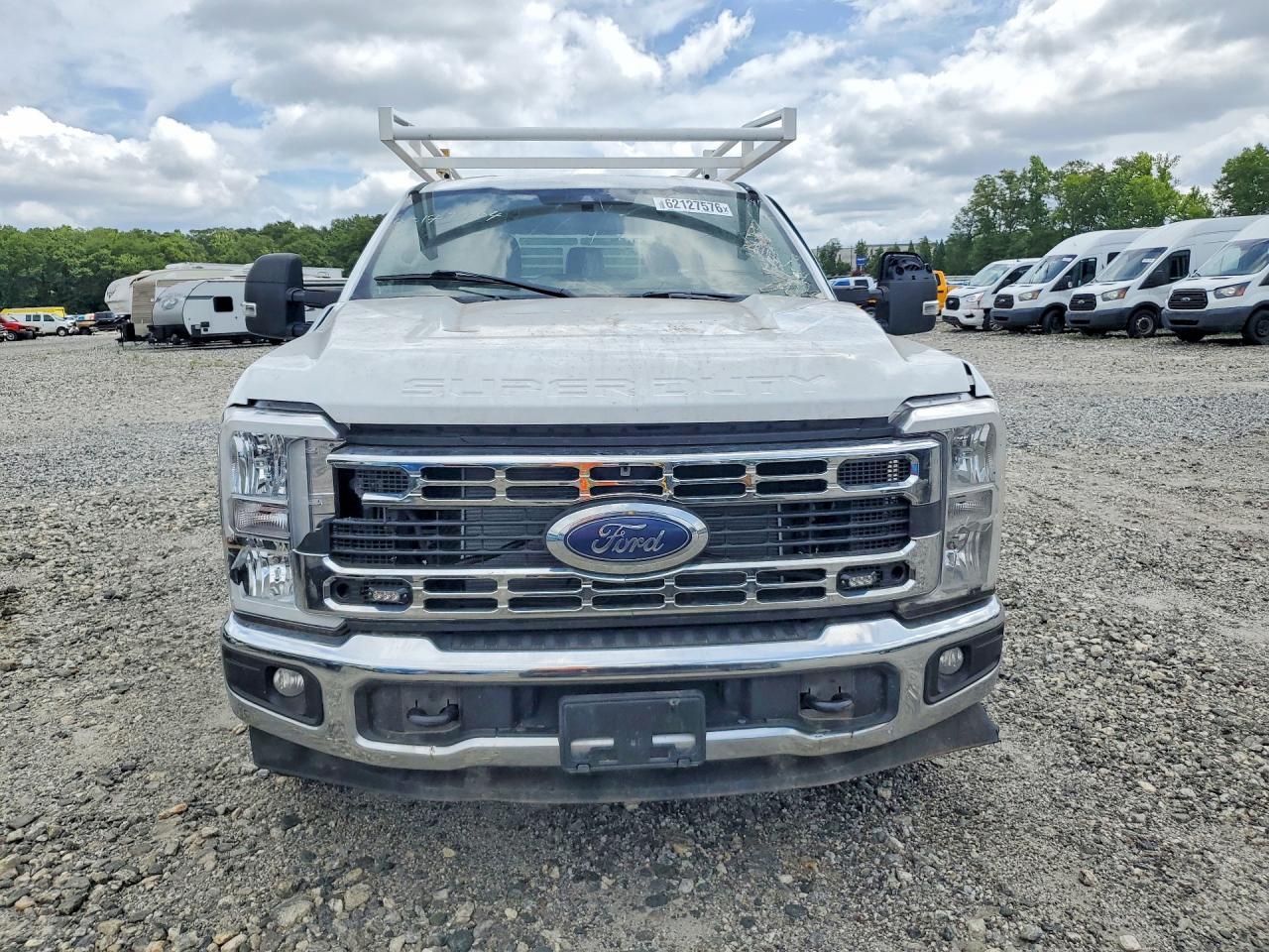2023 FORD F250