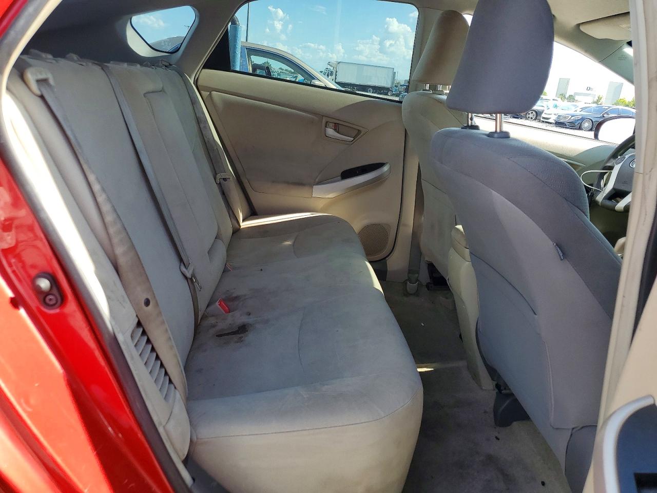2011 TOYOTA PRIUS