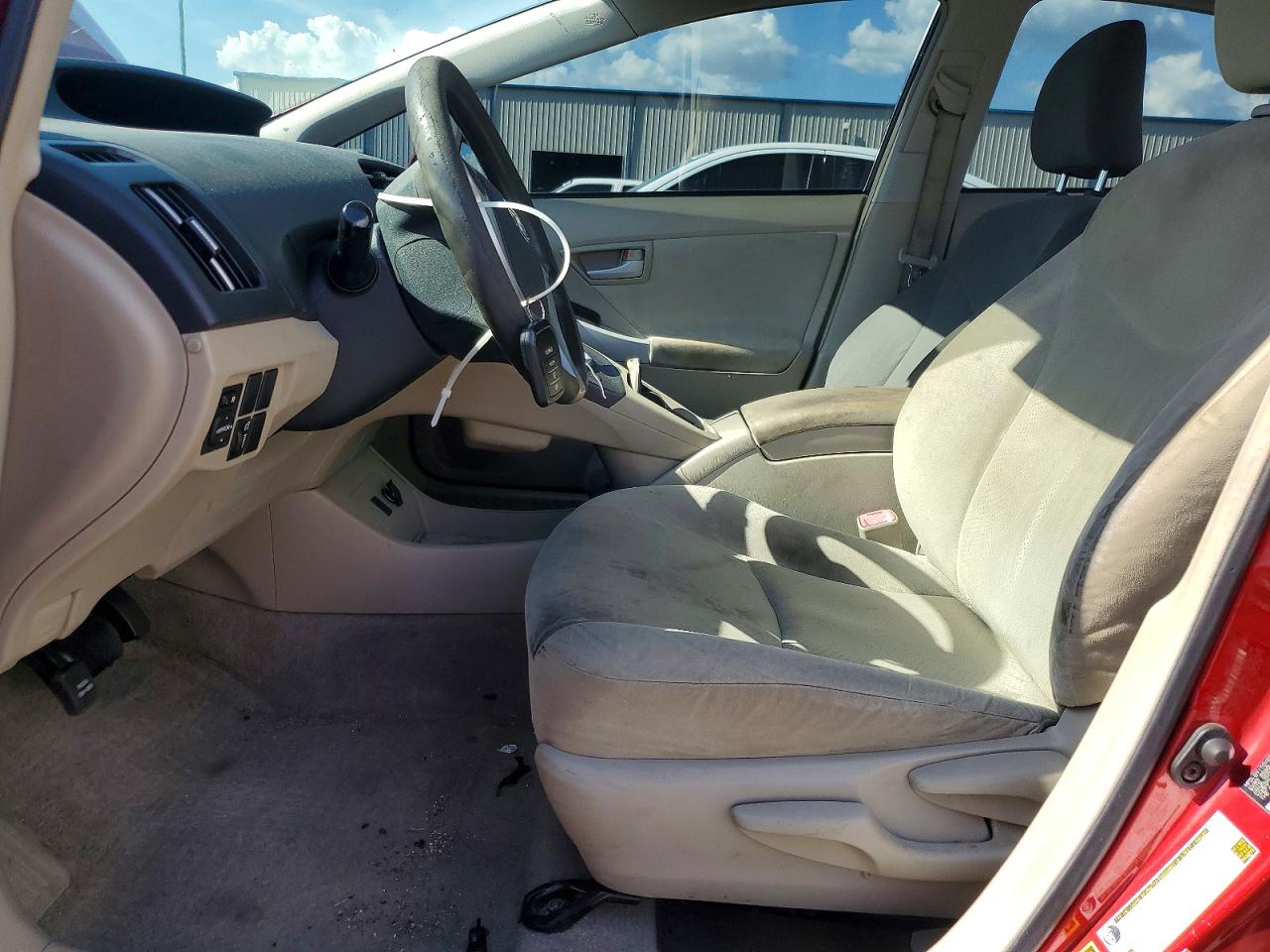 2011 TOYOTA PRIUS