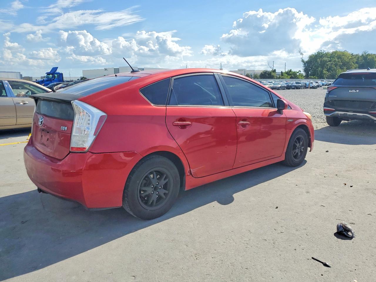 2011 TOYOTA PRIUS