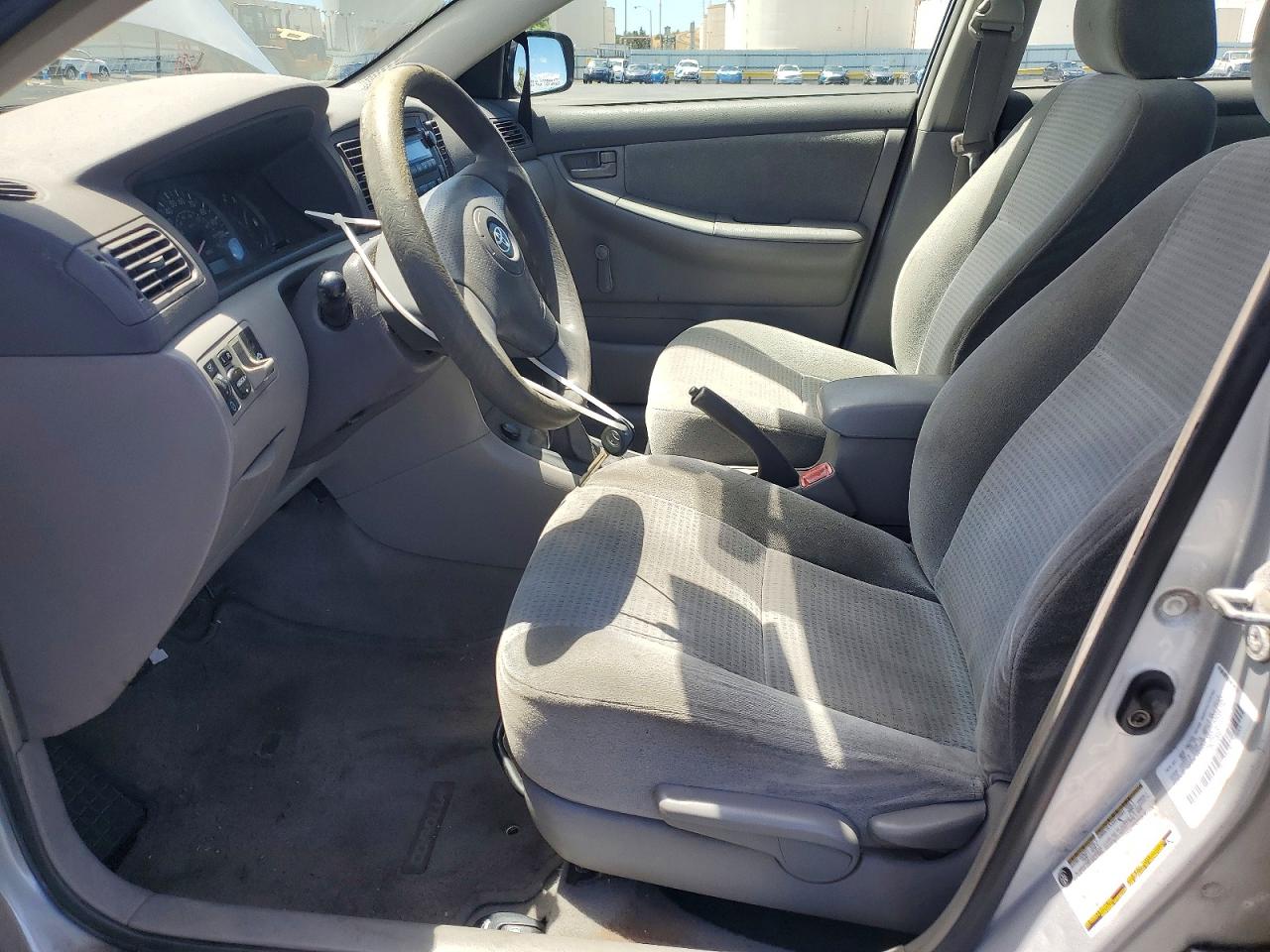 2005 TOYOTA COROLLA