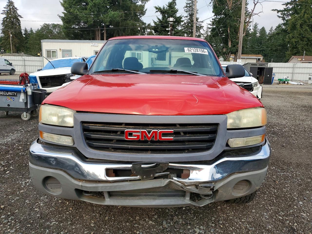 2003 GMC SIERRA