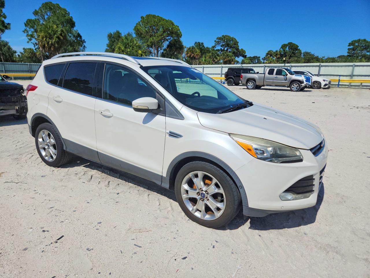 2015 FORD ESCAPE