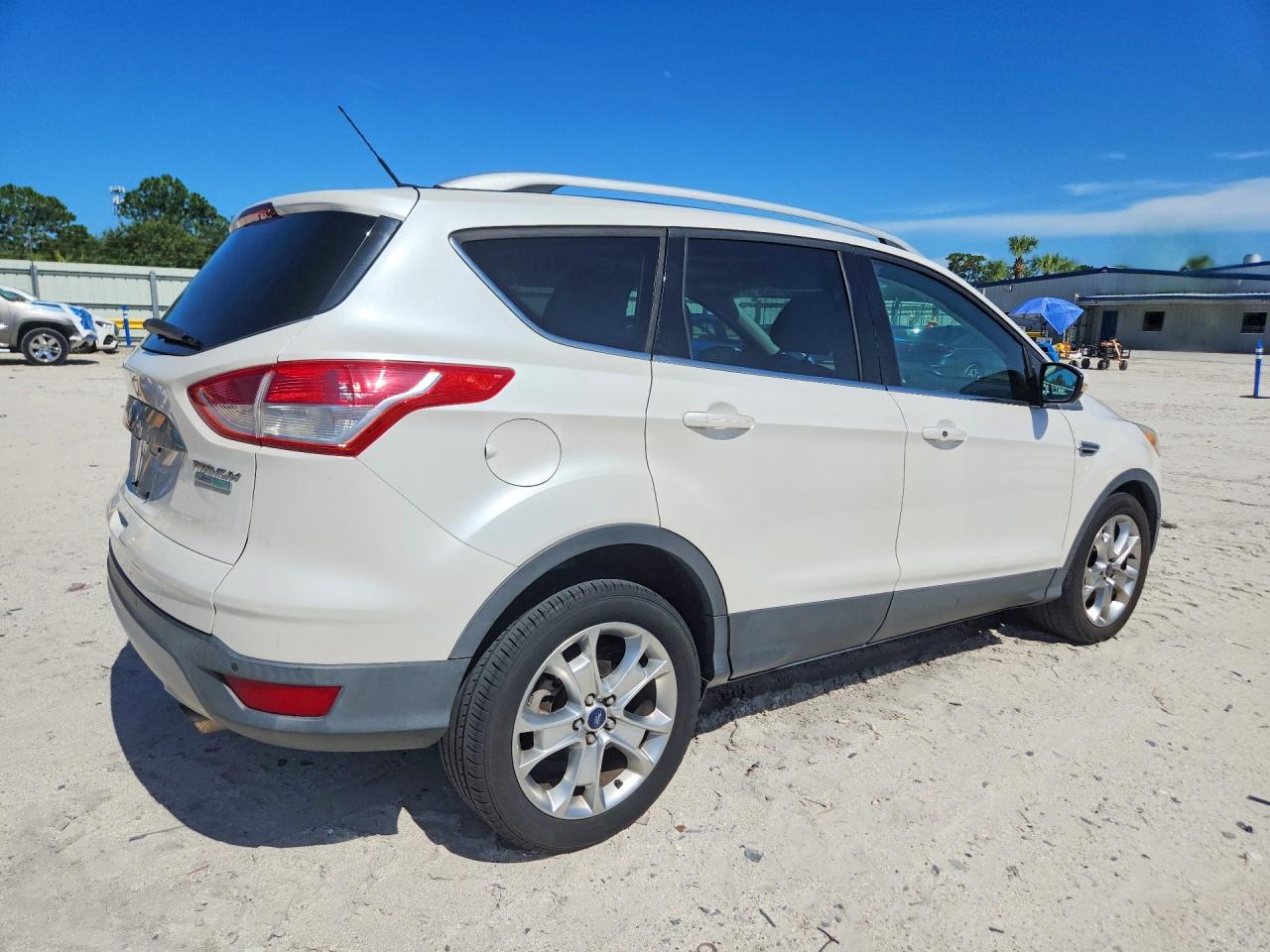 2015 FORD ESCAPE