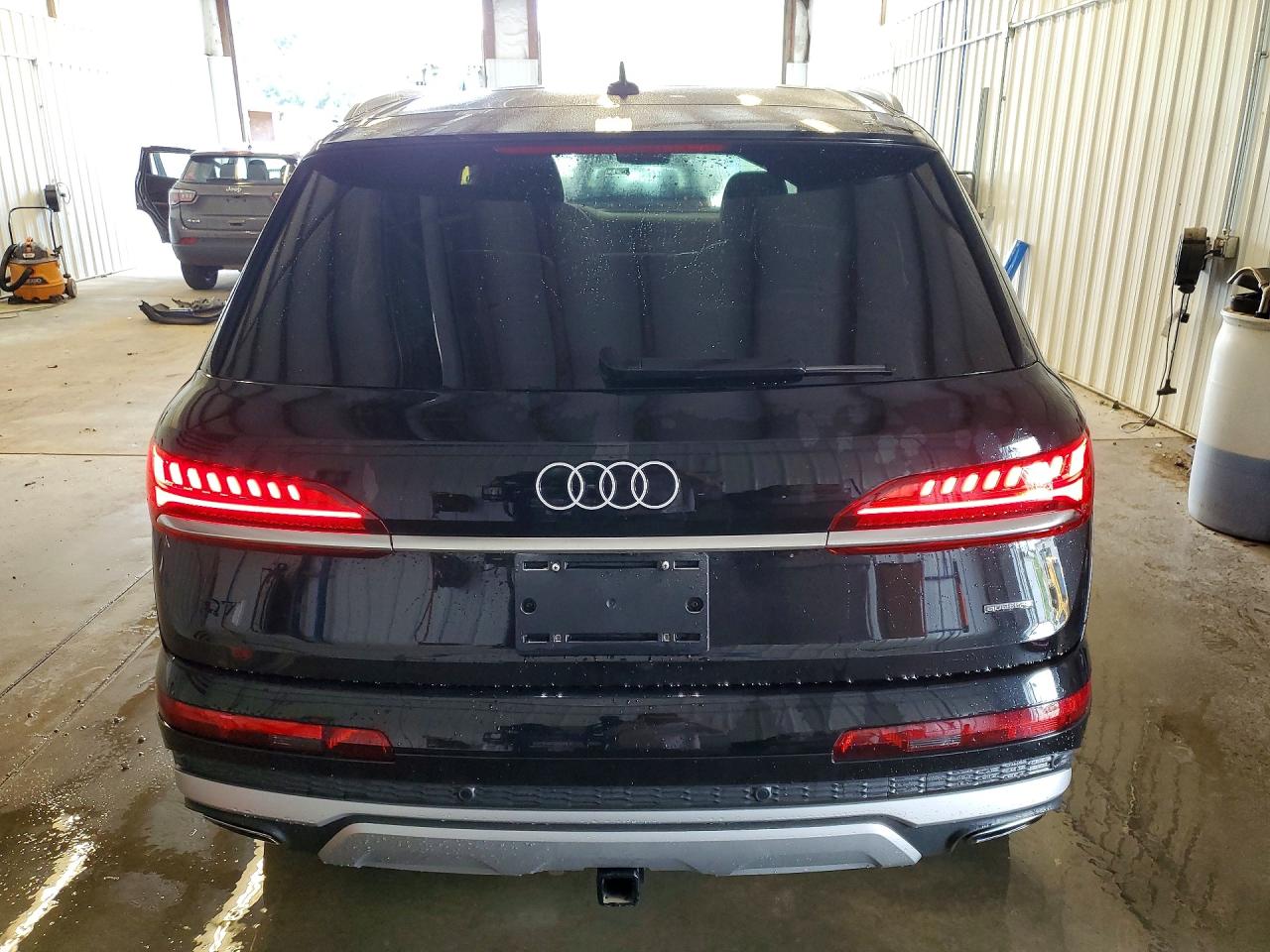 2025 AUDI Q7