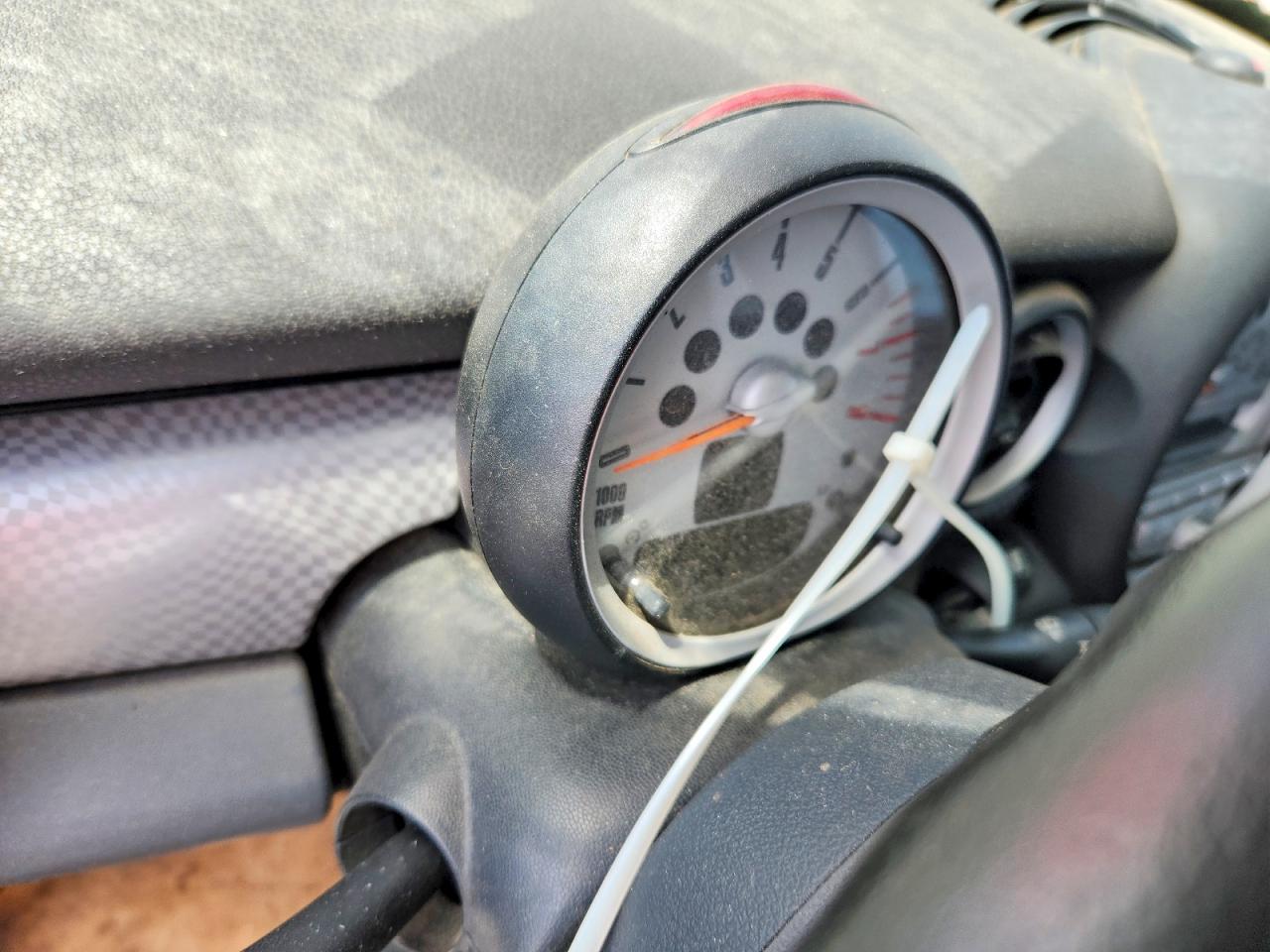2010 MINI COOPER