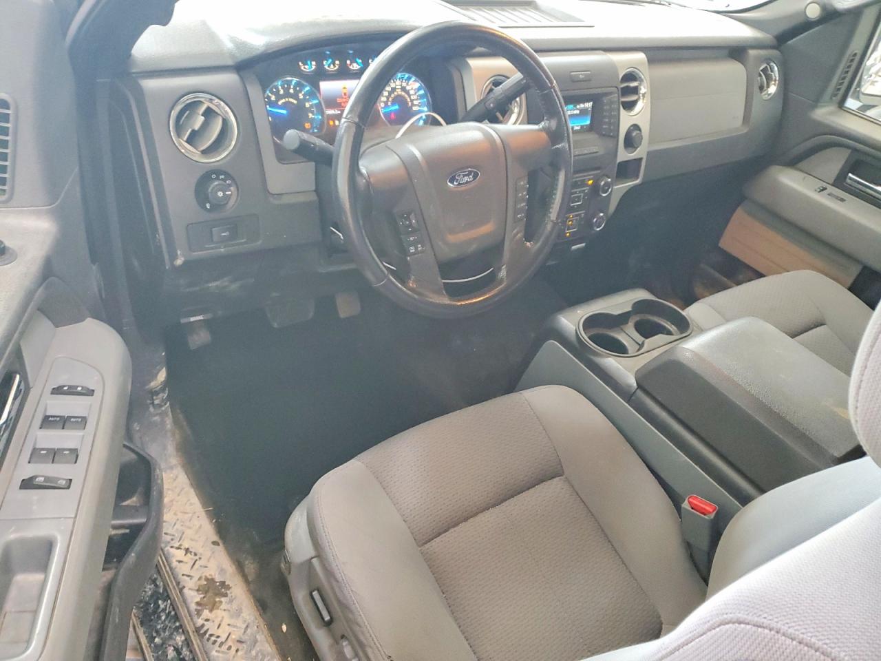 2013 FORD F-150