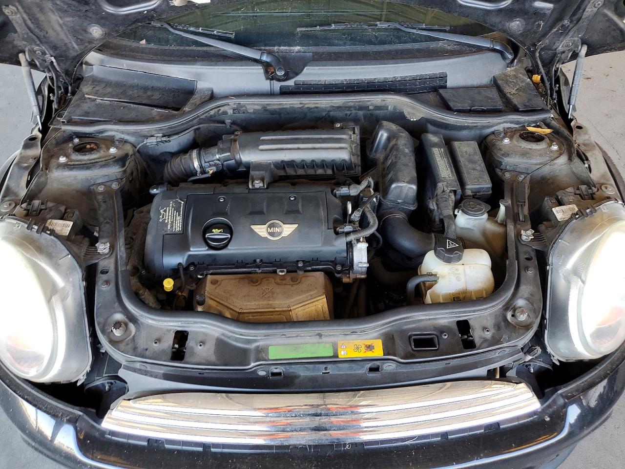 2011 MINI COOPER