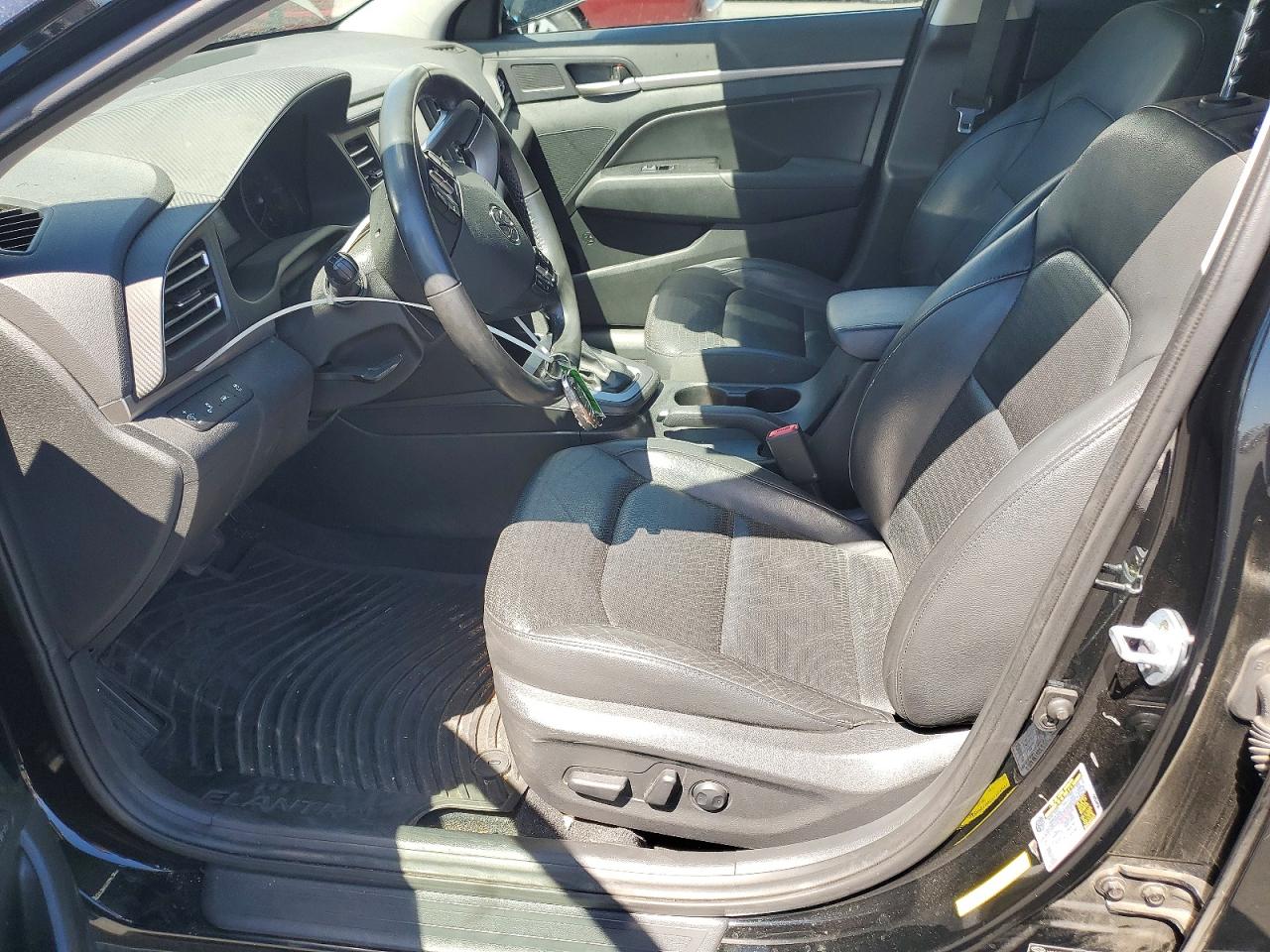 2019 HYUNDAI ELANTRA