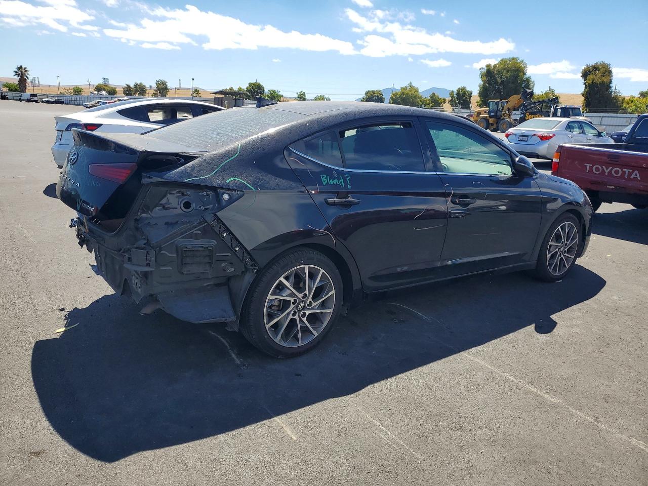 2019 HYUNDAI ELANTRA