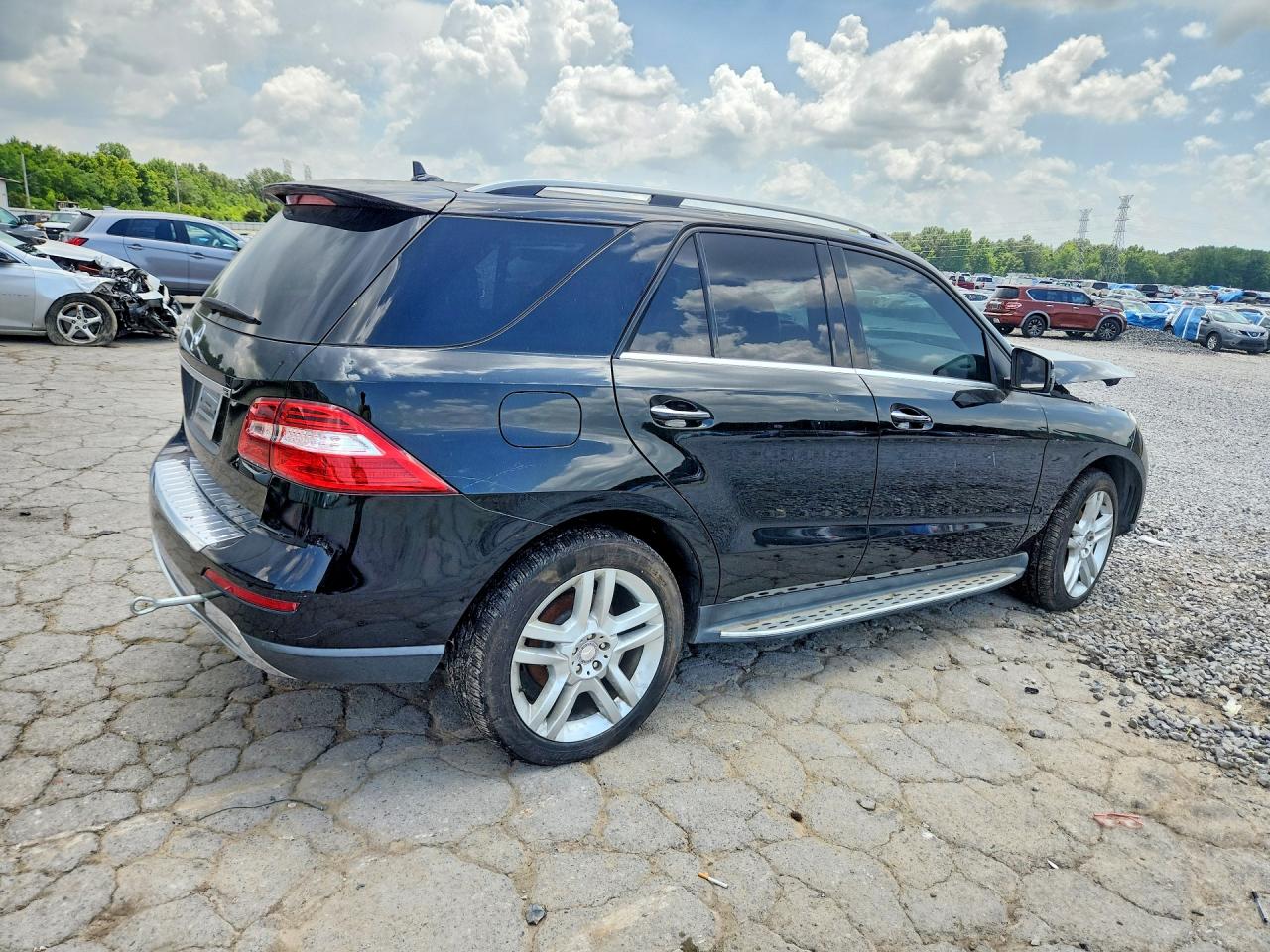 2013 MERCEDES-BENZ M-CLASS