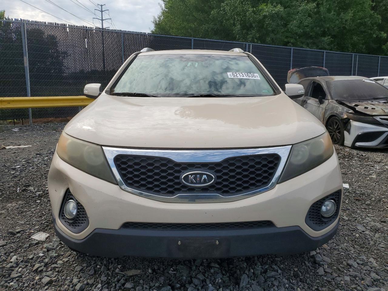2011 KIA SORENTO